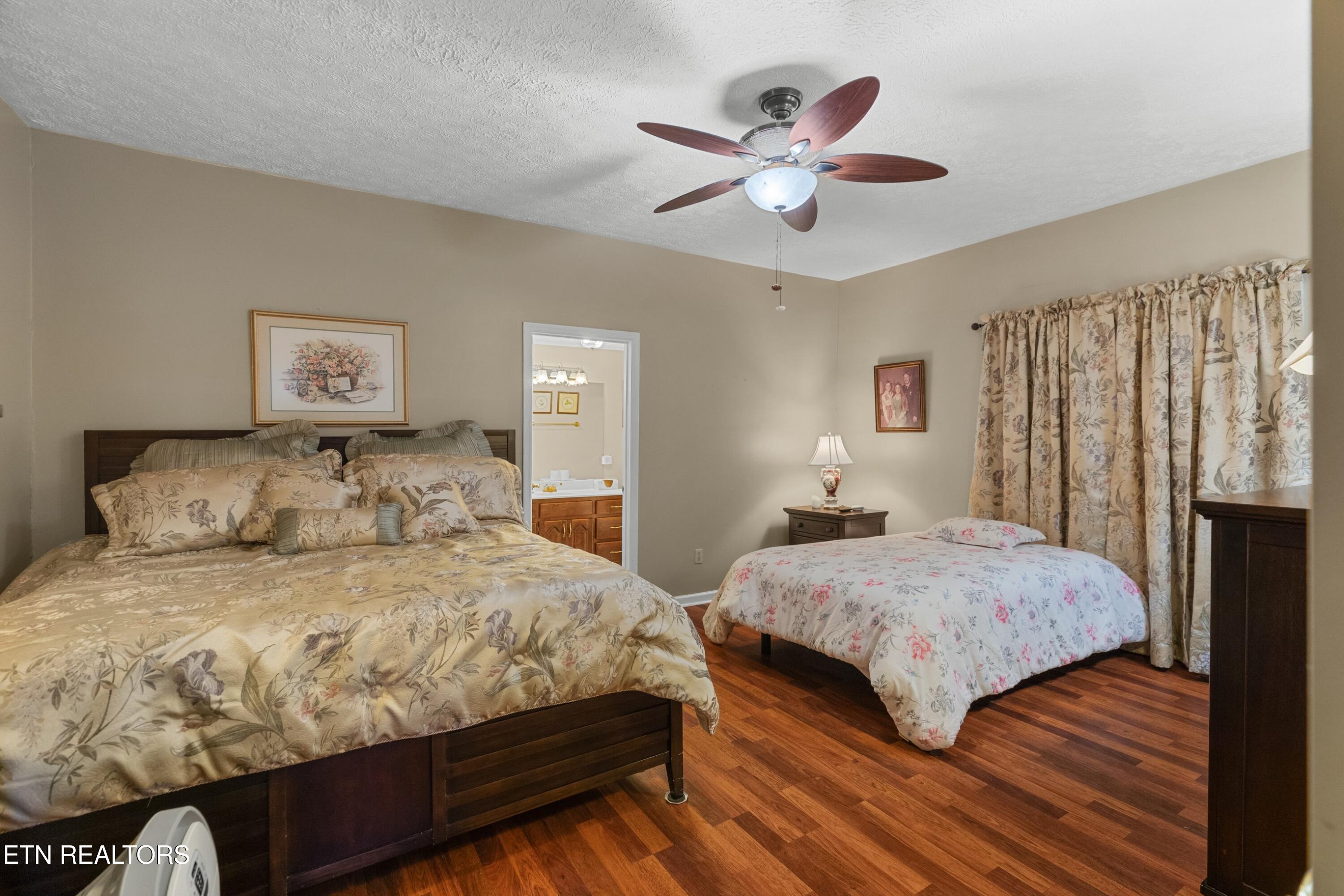 1645 E Main Street Rogersville TN 37857