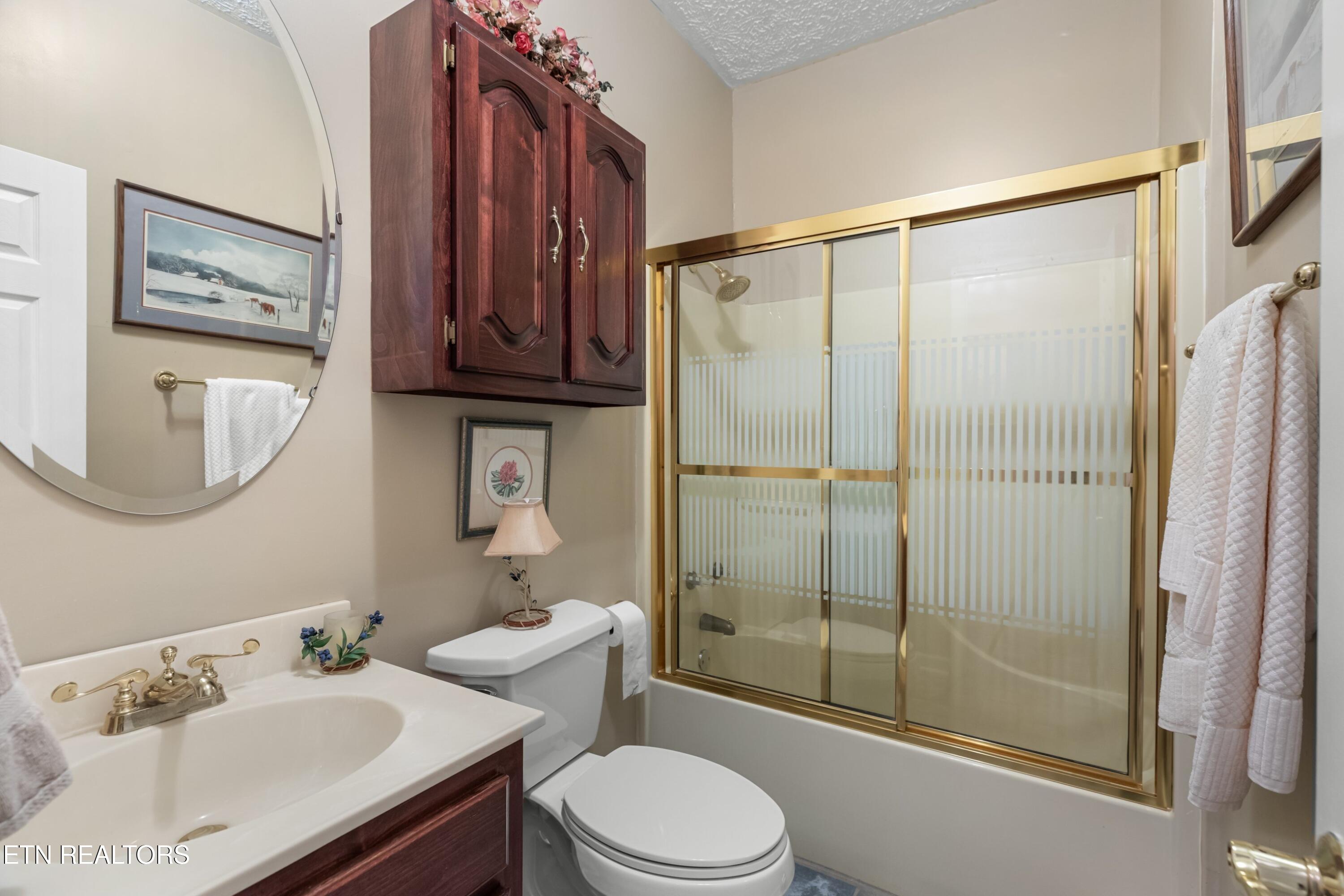 1645 E Main Street Rogersville TN 37857