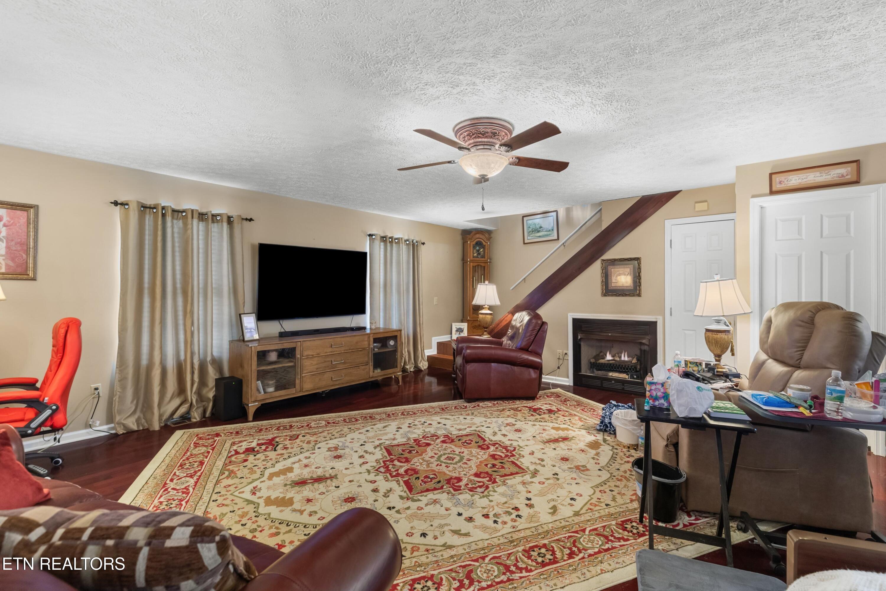 1645 E Main Street Rogersville TN 37857