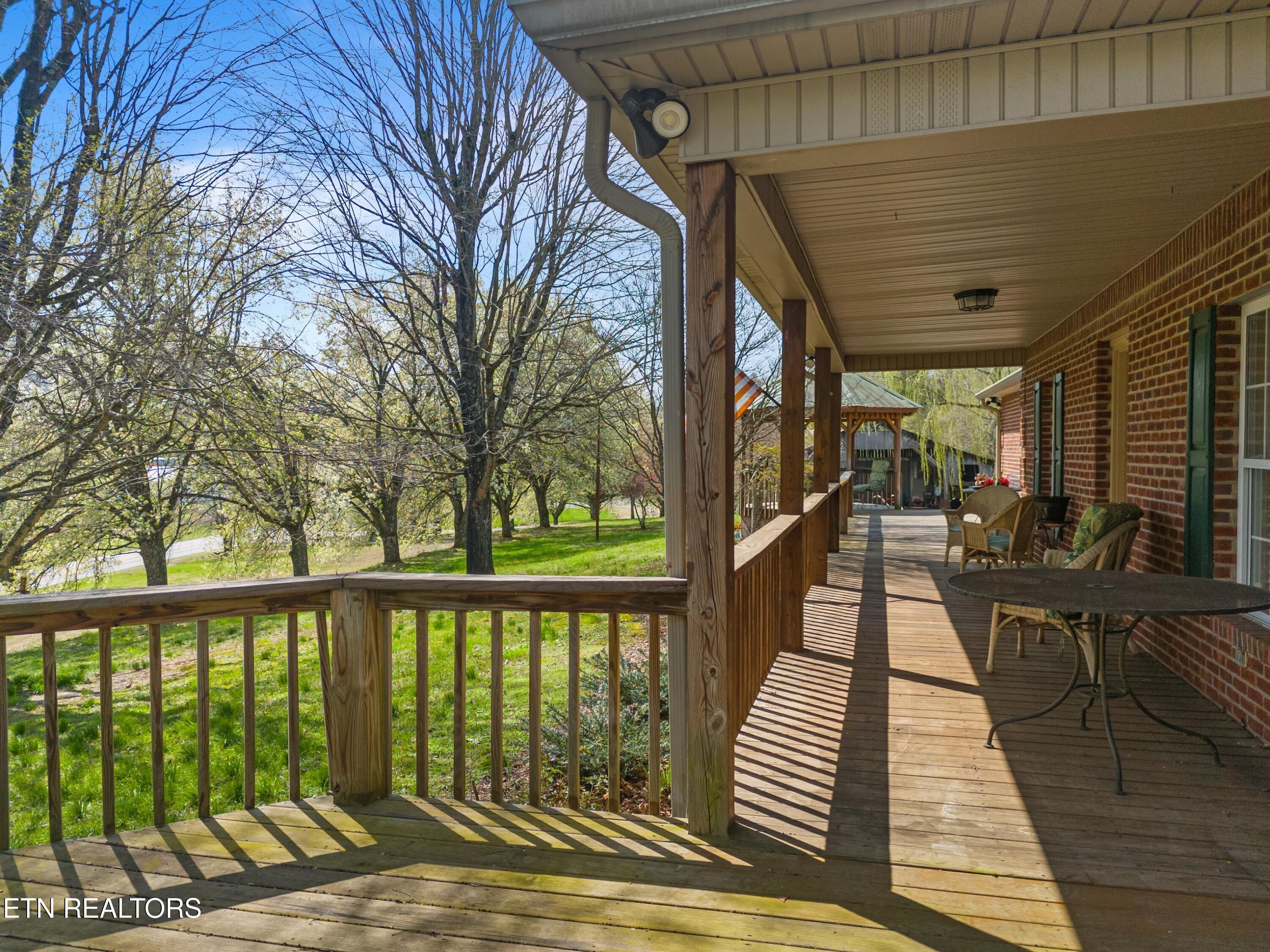 1645 E Main Street Rogersville TN 37857