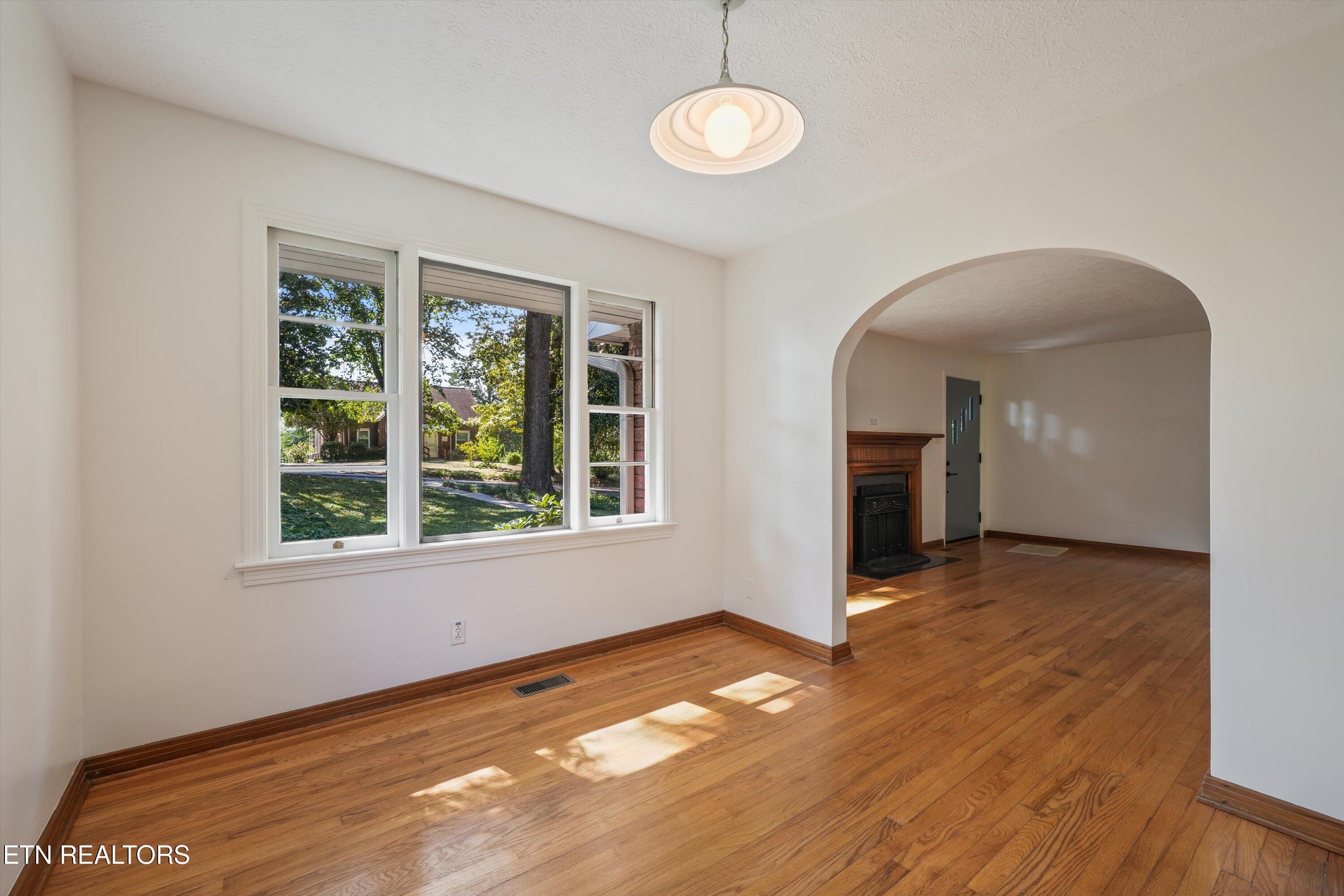 2837 Gaston Avenue Knoxville TN 37917