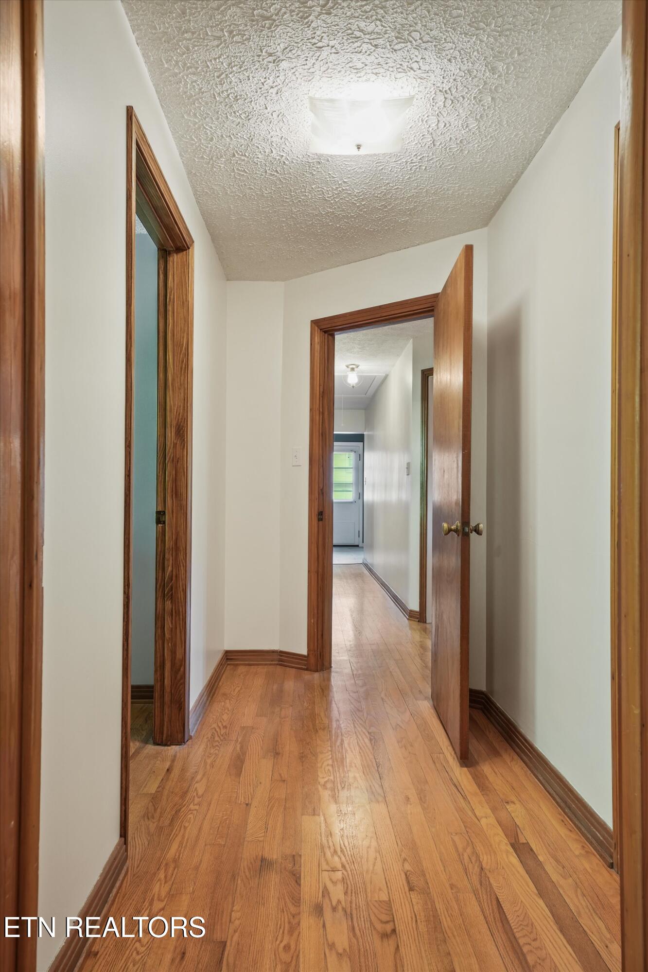 2837 Gaston Avenue Knoxville TN 37917