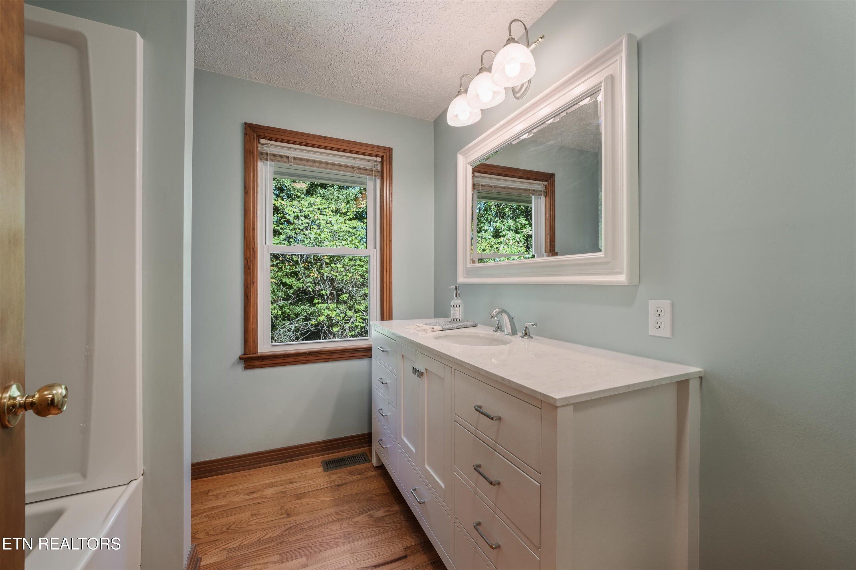 2837 Gaston Avenue Knoxville TN 37917