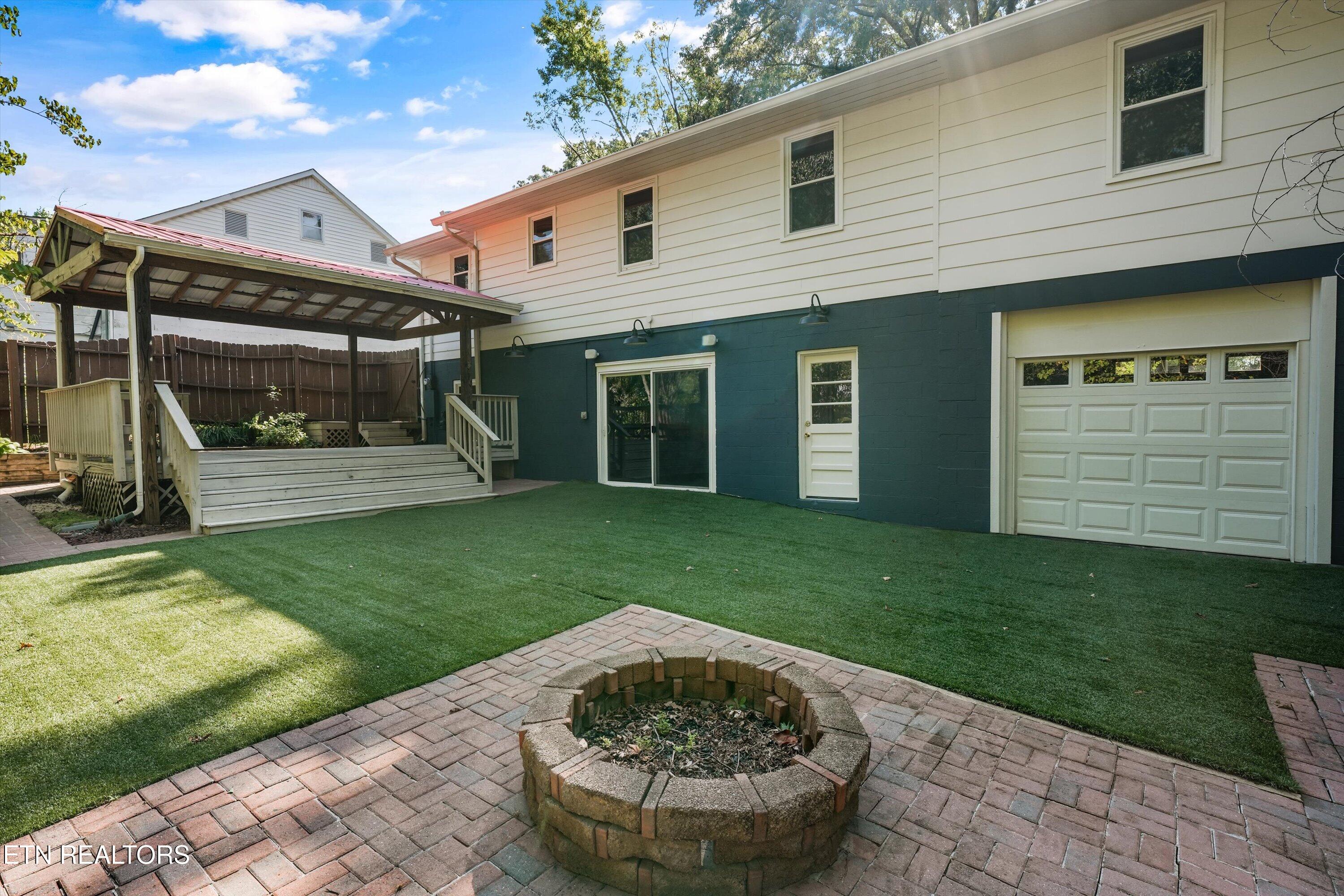 2837 Gaston Avenue Knoxville TN 37917