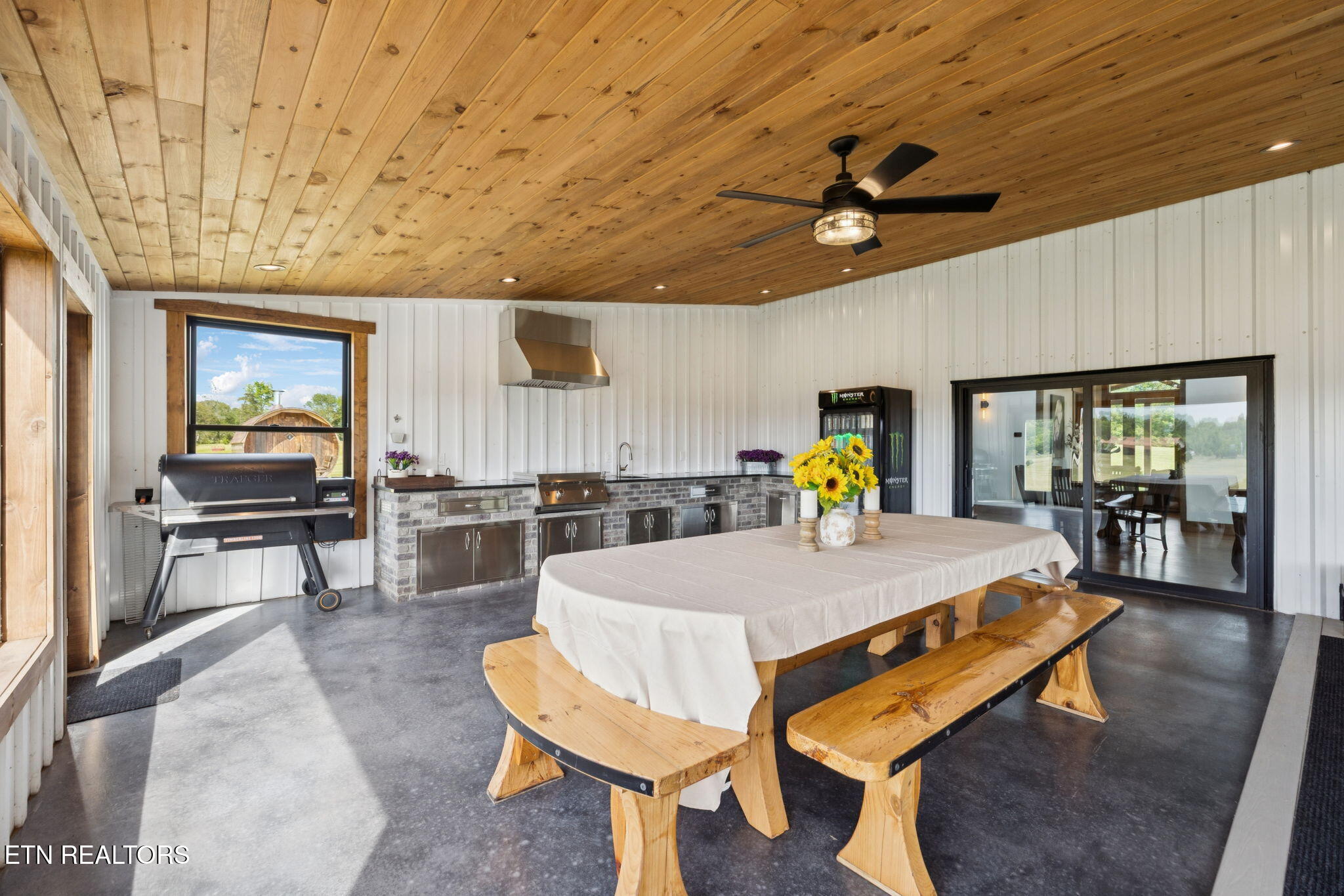 189 Michael Lane Madisonville TN 37354