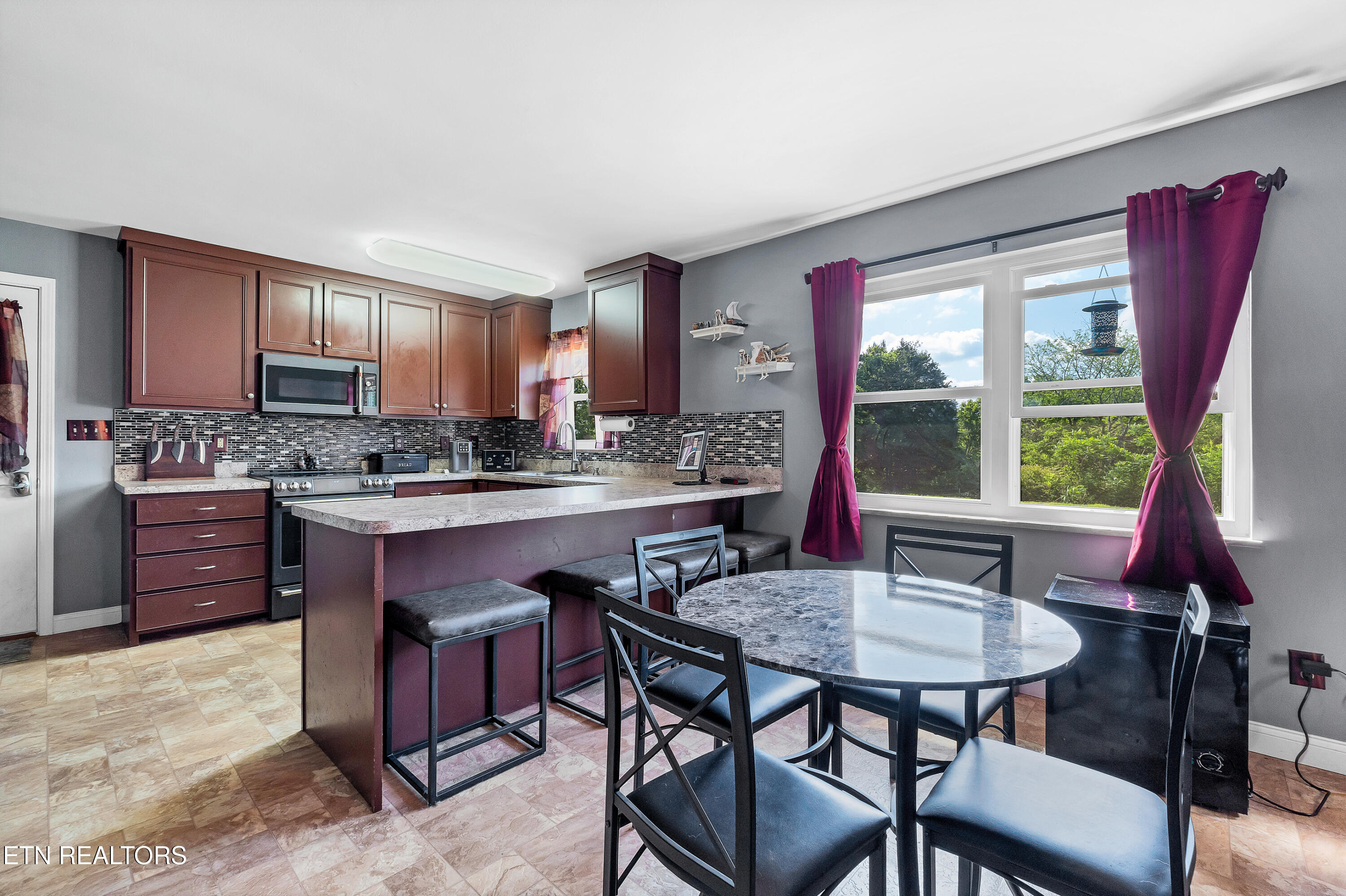 5150 Old Niles Ferry Road Maryville TN 37801