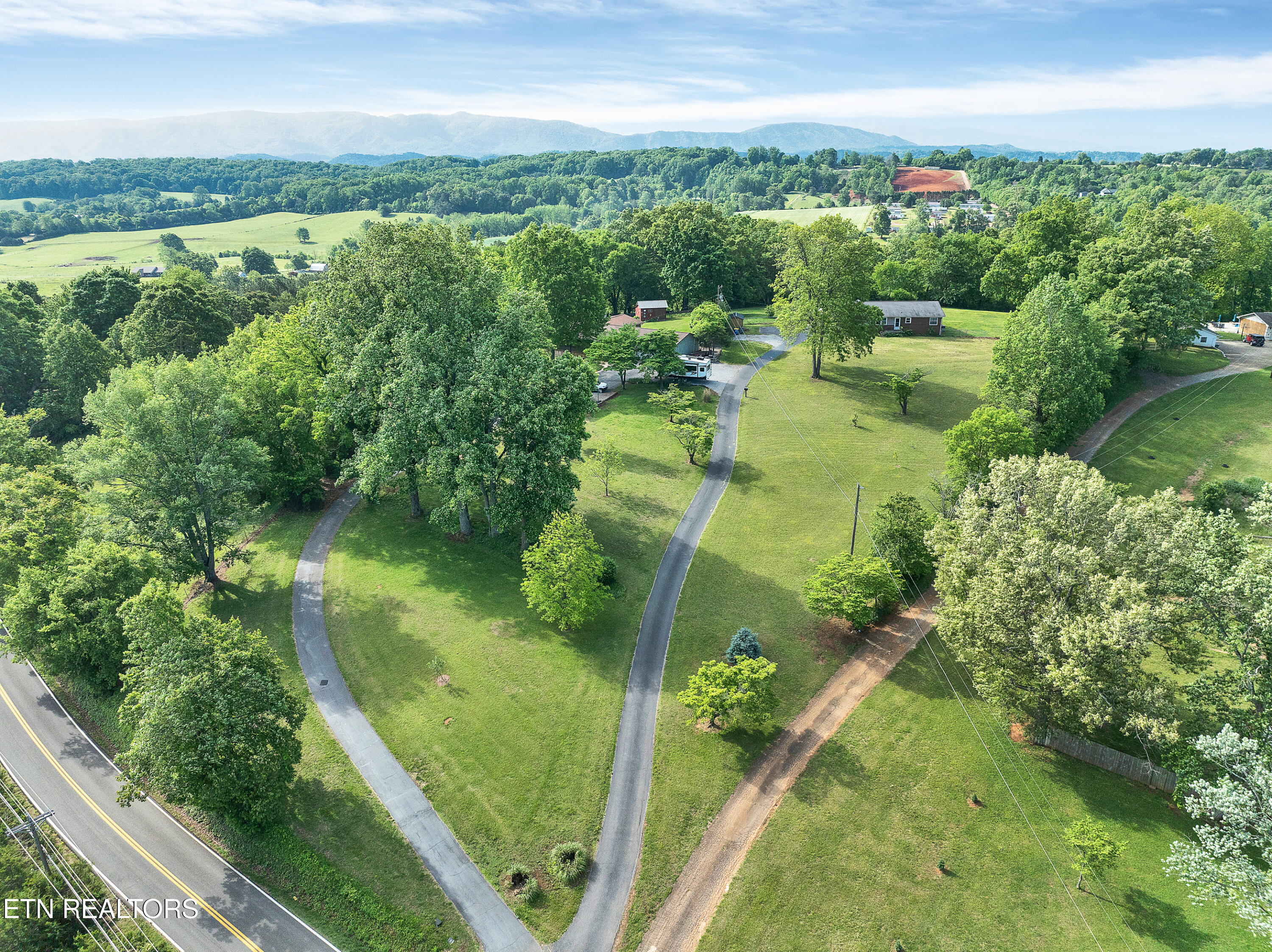 5150 Old Niles Ferry Road Maryville TN 37801