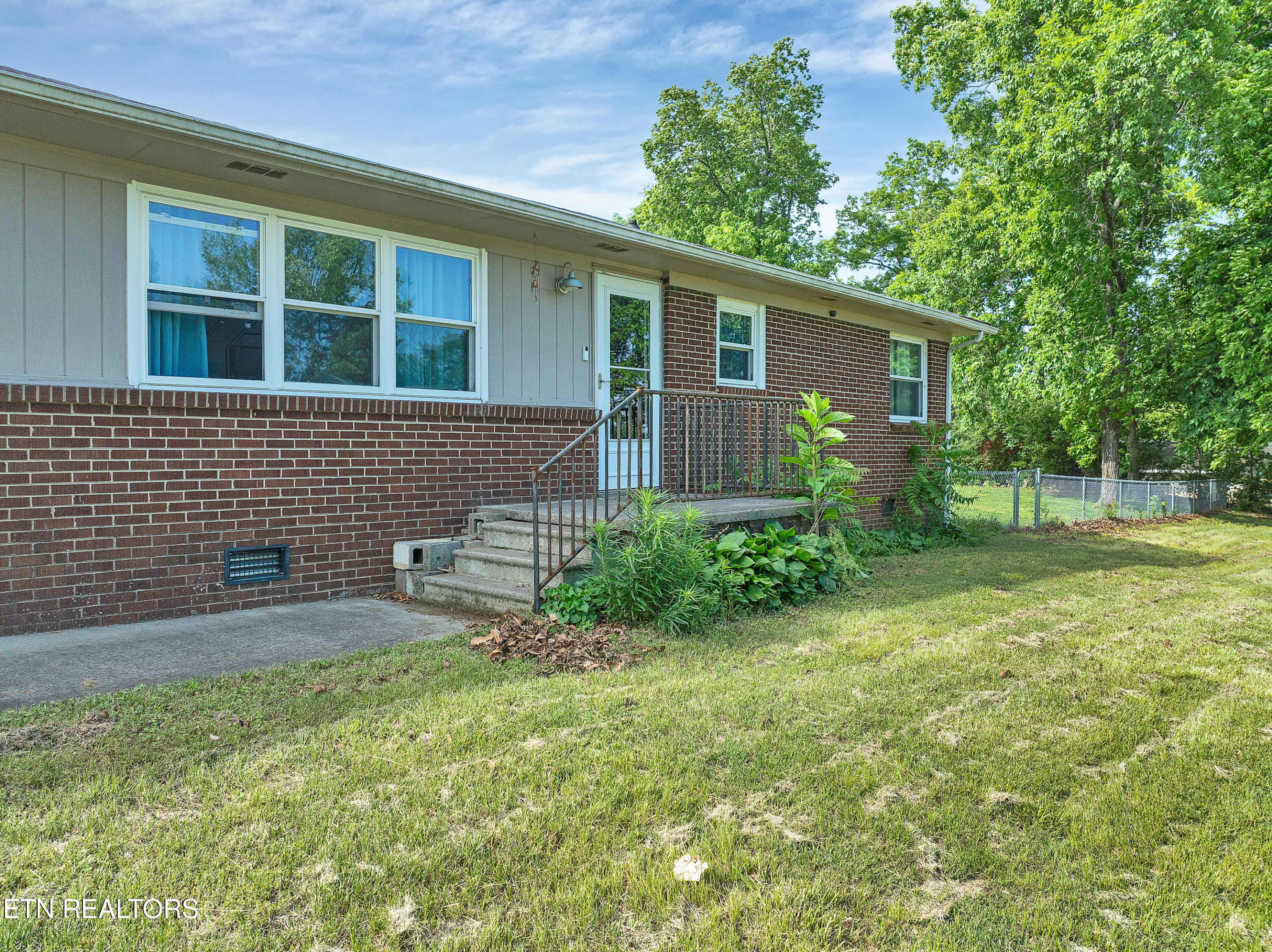 5150 Old Niles Ferry Road Maryville TN 37801