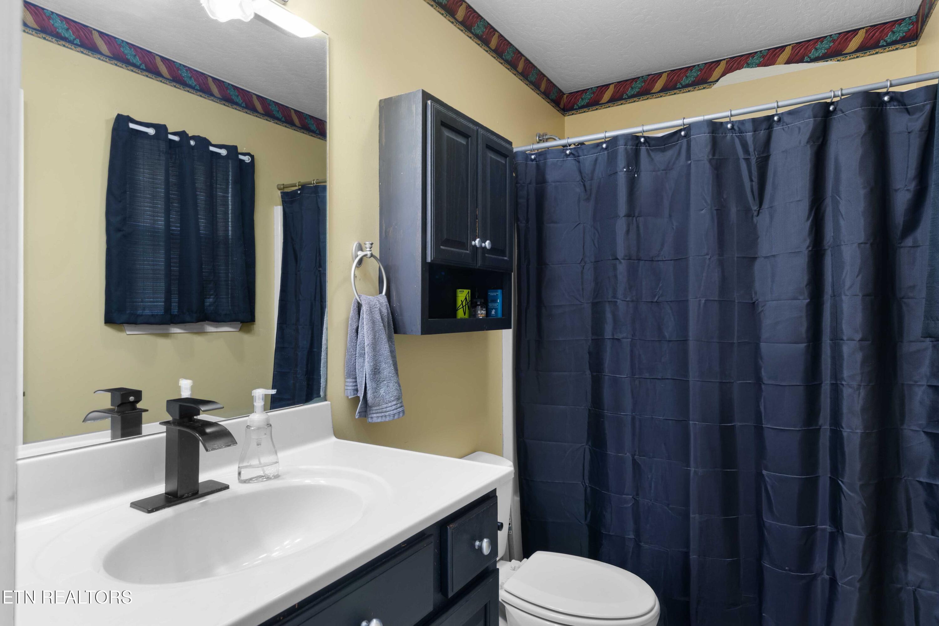 452 Clover Circle Jacksboro TN 37757