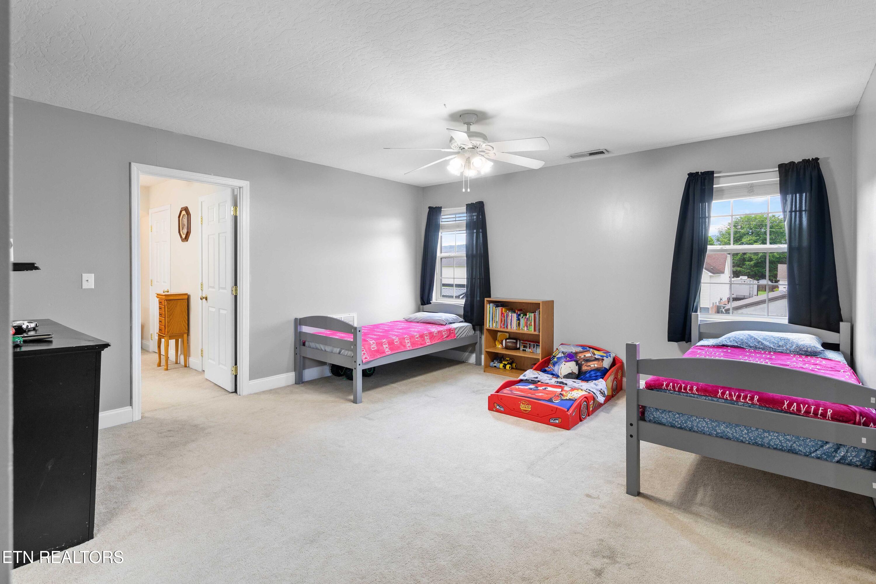 452 Clover Circle Jacksboro TN 37757