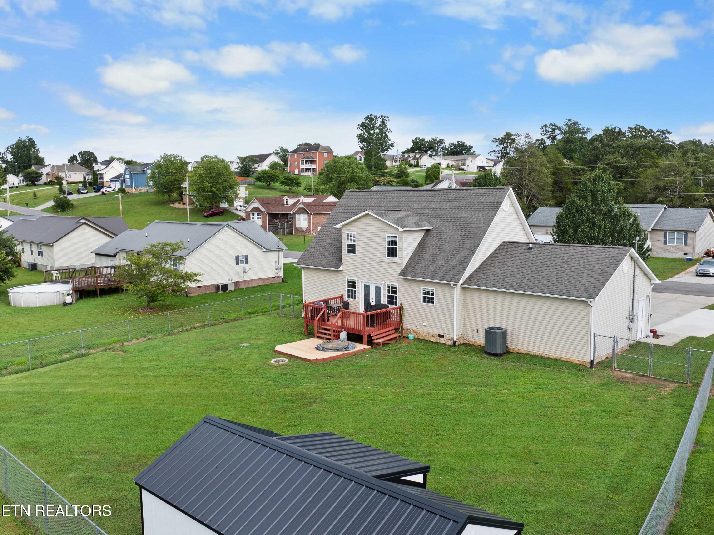 452 Clover Circle Jacksboro TN 37757