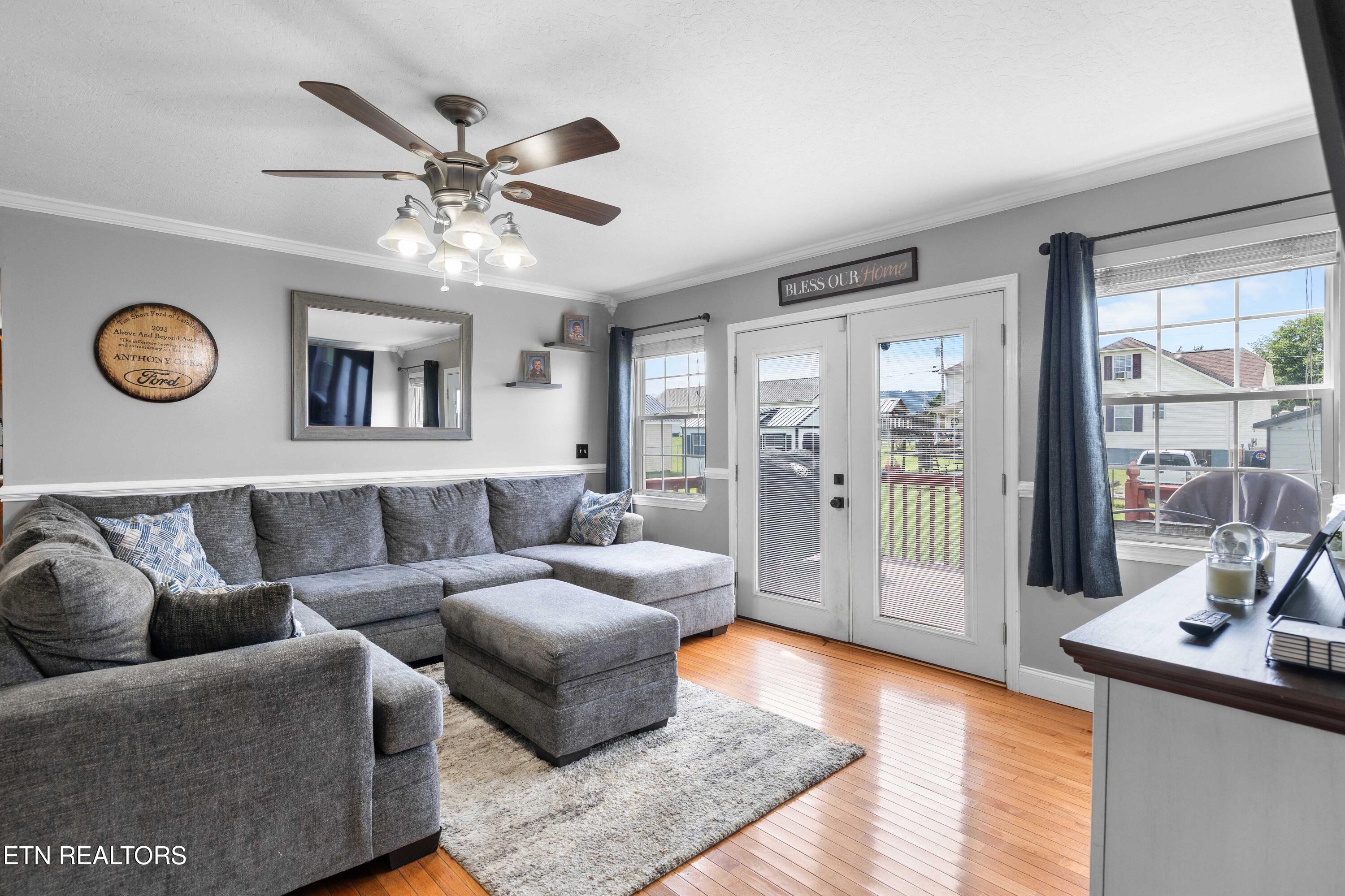 452 Clover Circle Jacksboro TN 37757