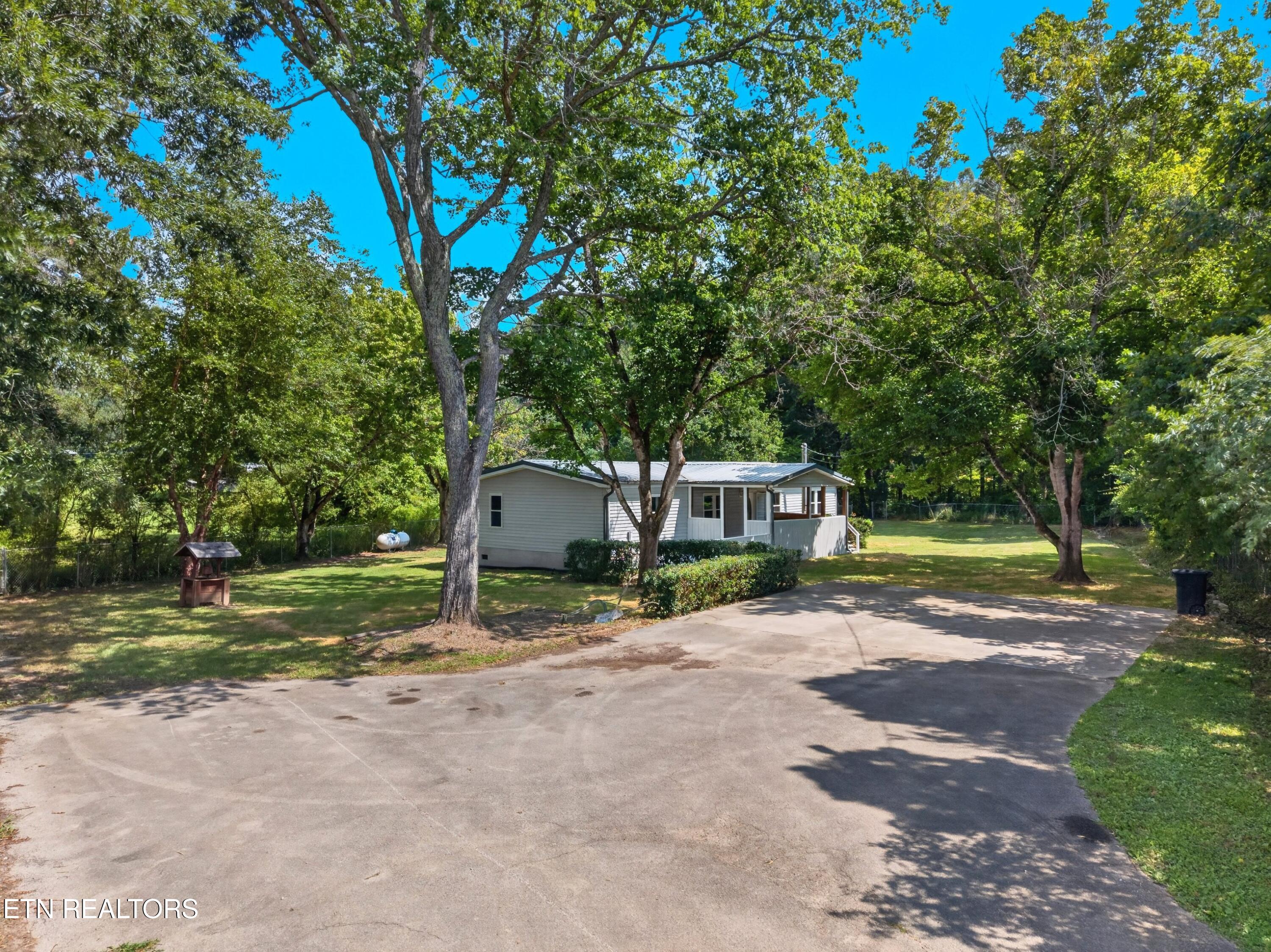 1321 Chrisman Road Dandridge TN 37725