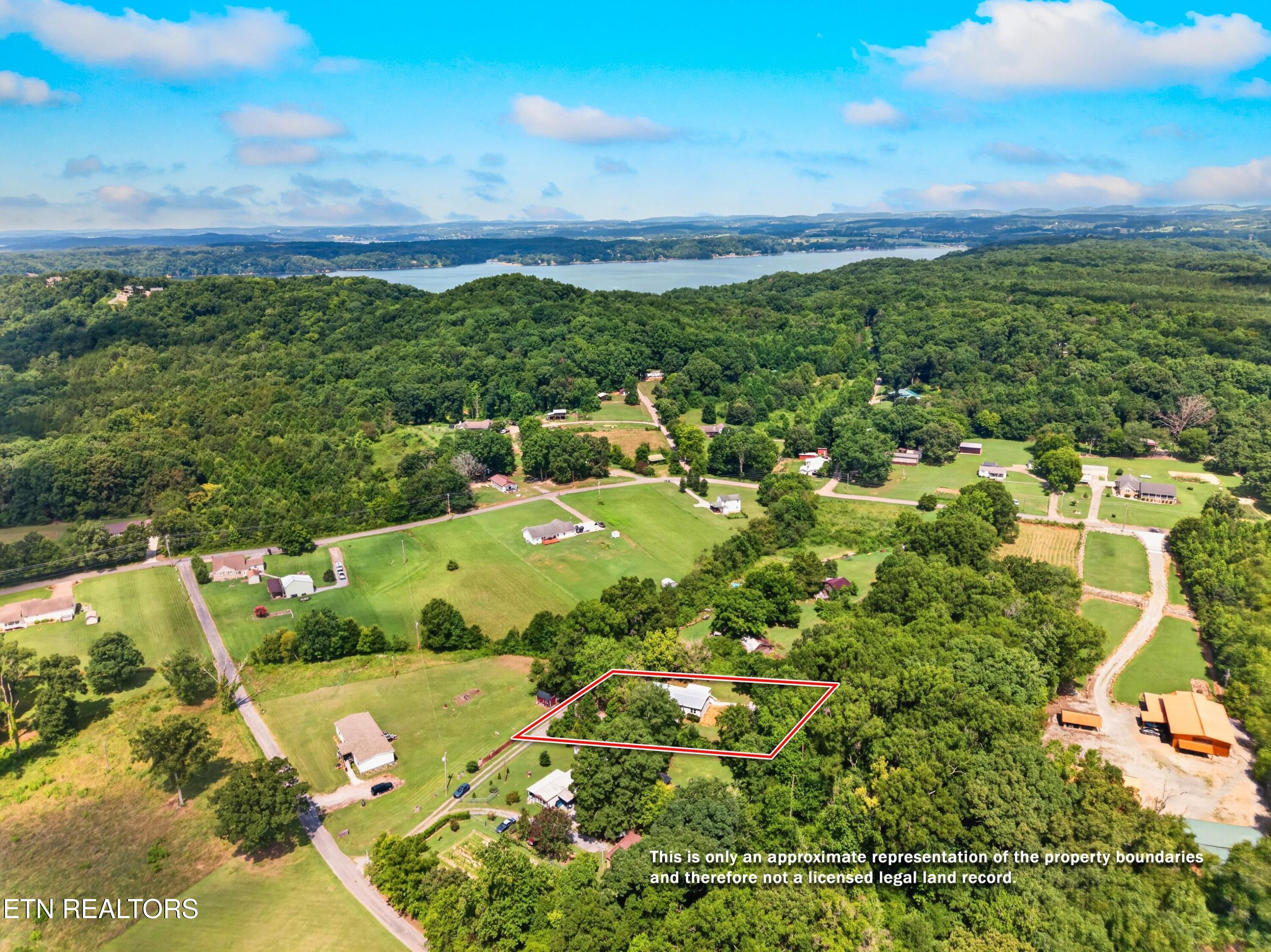 1321 Chrisman Road Dandridge TN 37725