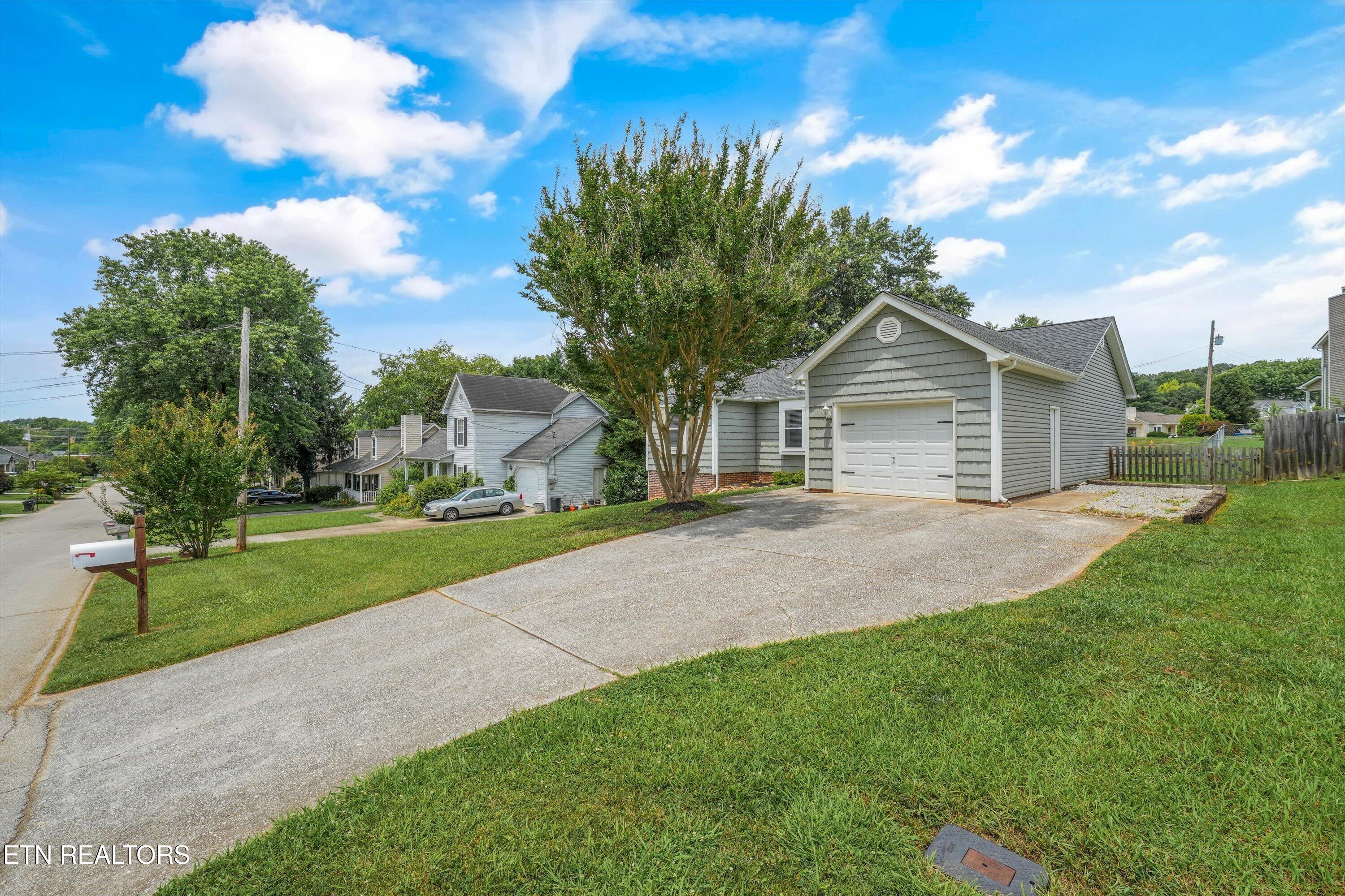 733 Summerdale Drive Knoxville TN 37934