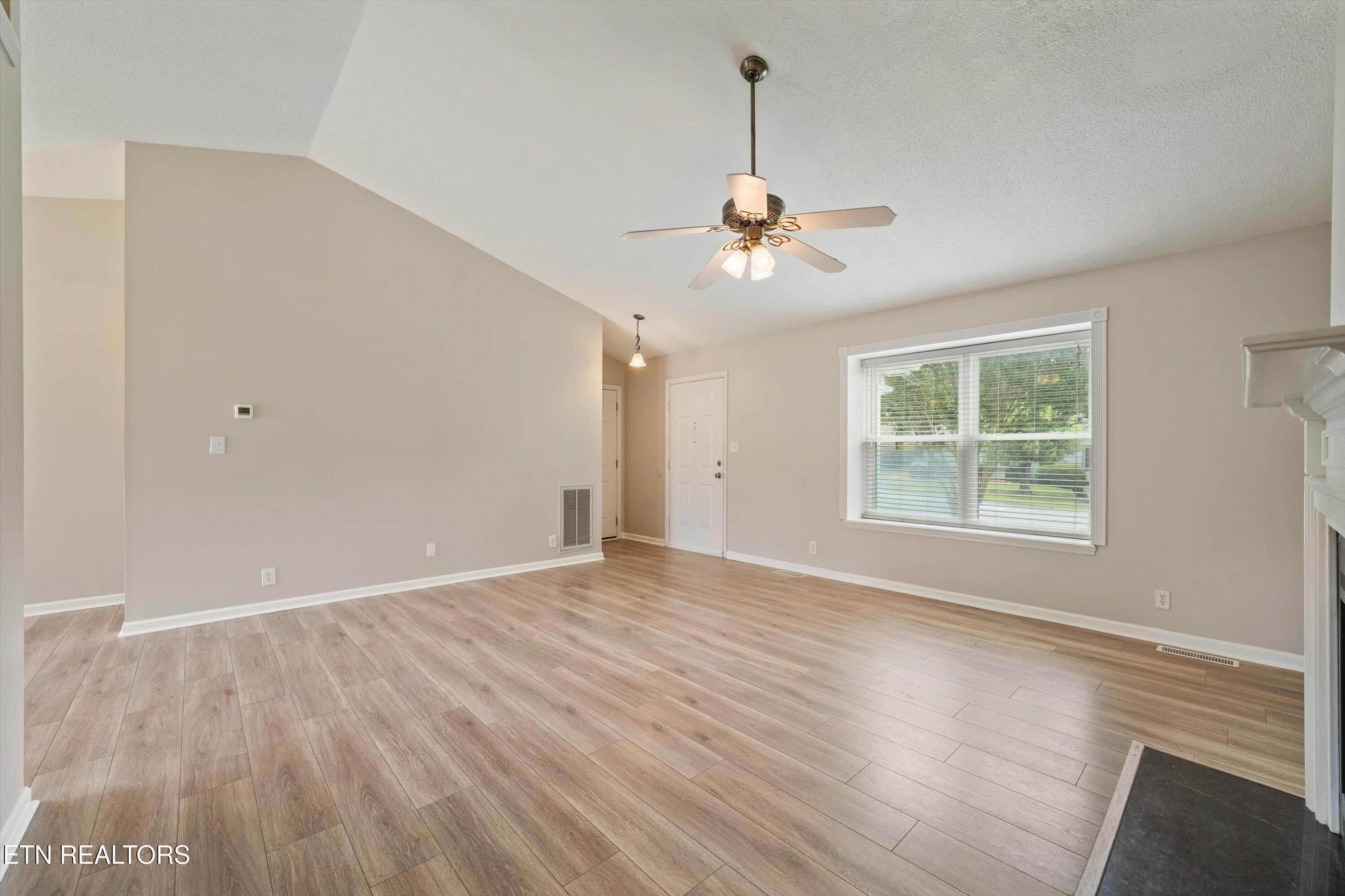 733 Summerdale Drive Knoxville TN 37934