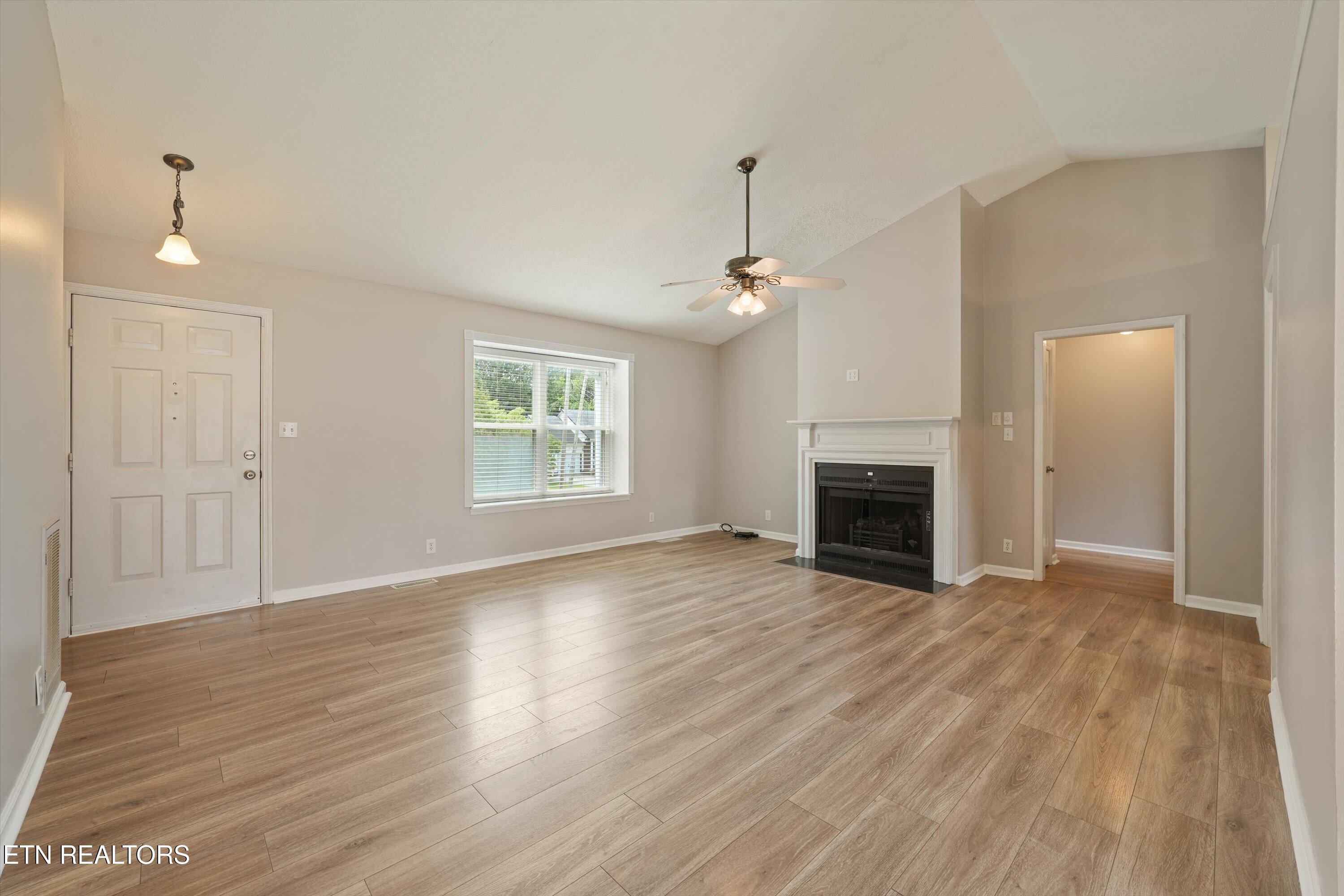733 Summerdale Drive Knoxville TN 37934