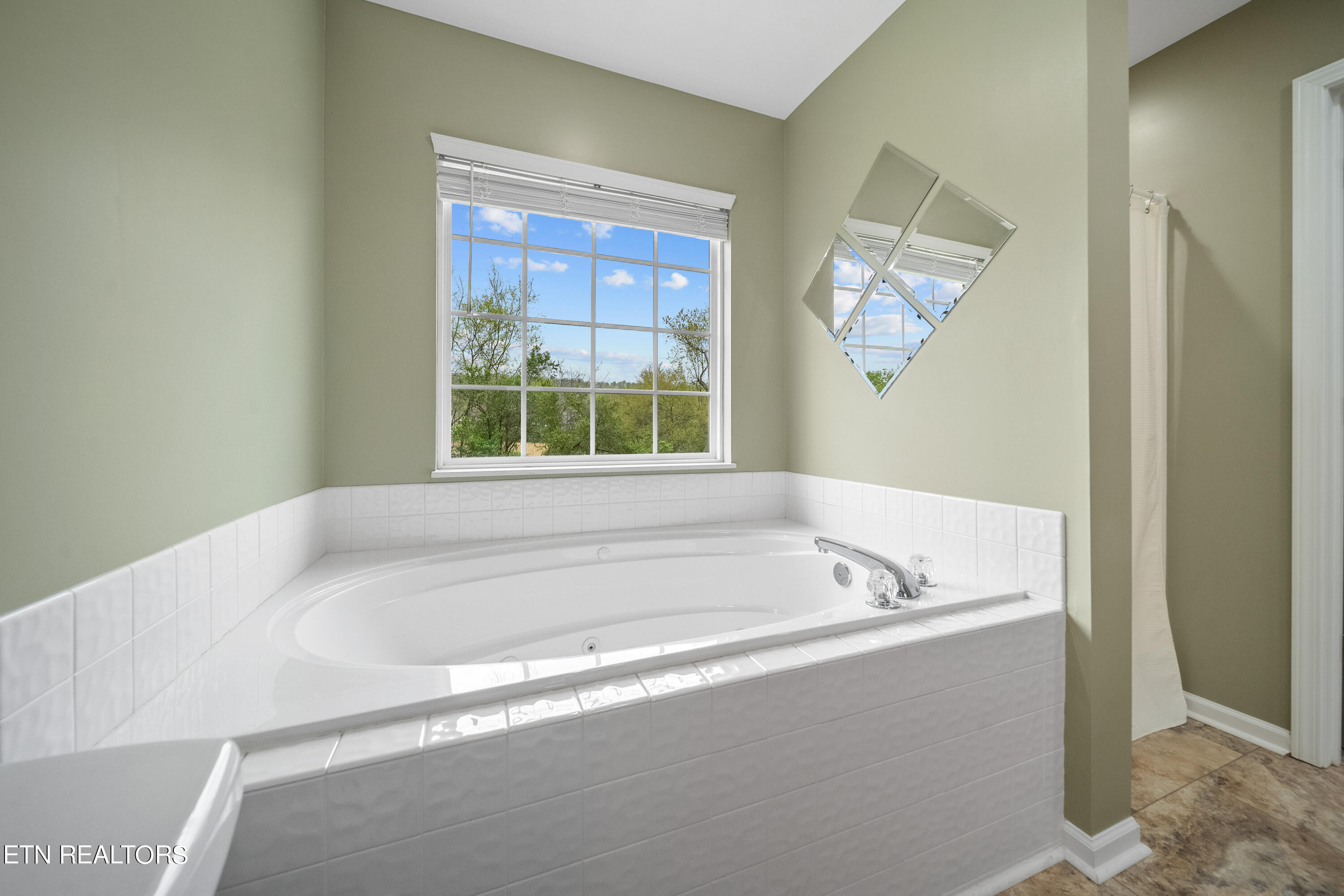 2412 Sable Point Lane Knoxville TN 37924