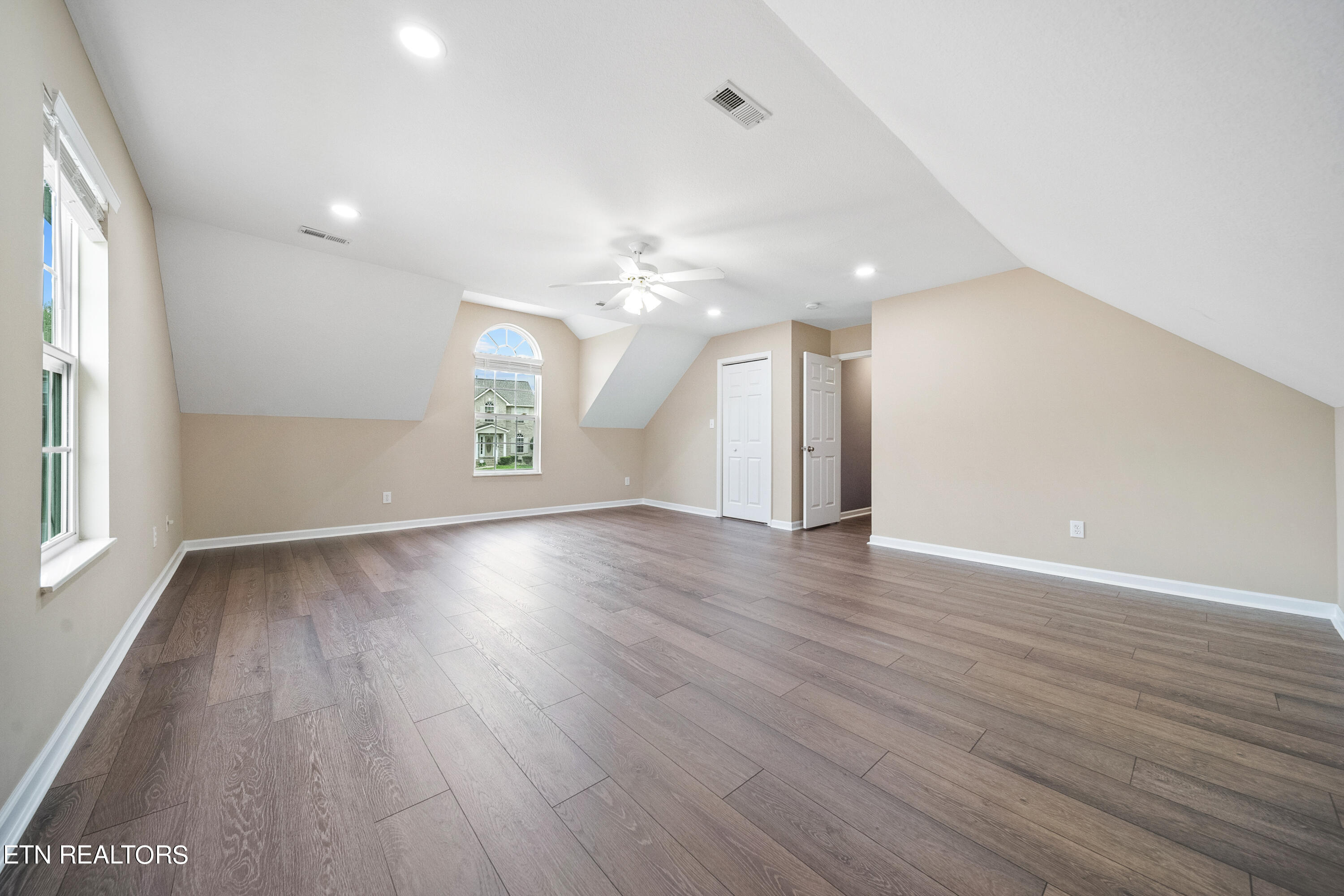 2412 Sable Point Lane Knoxville TN 37924