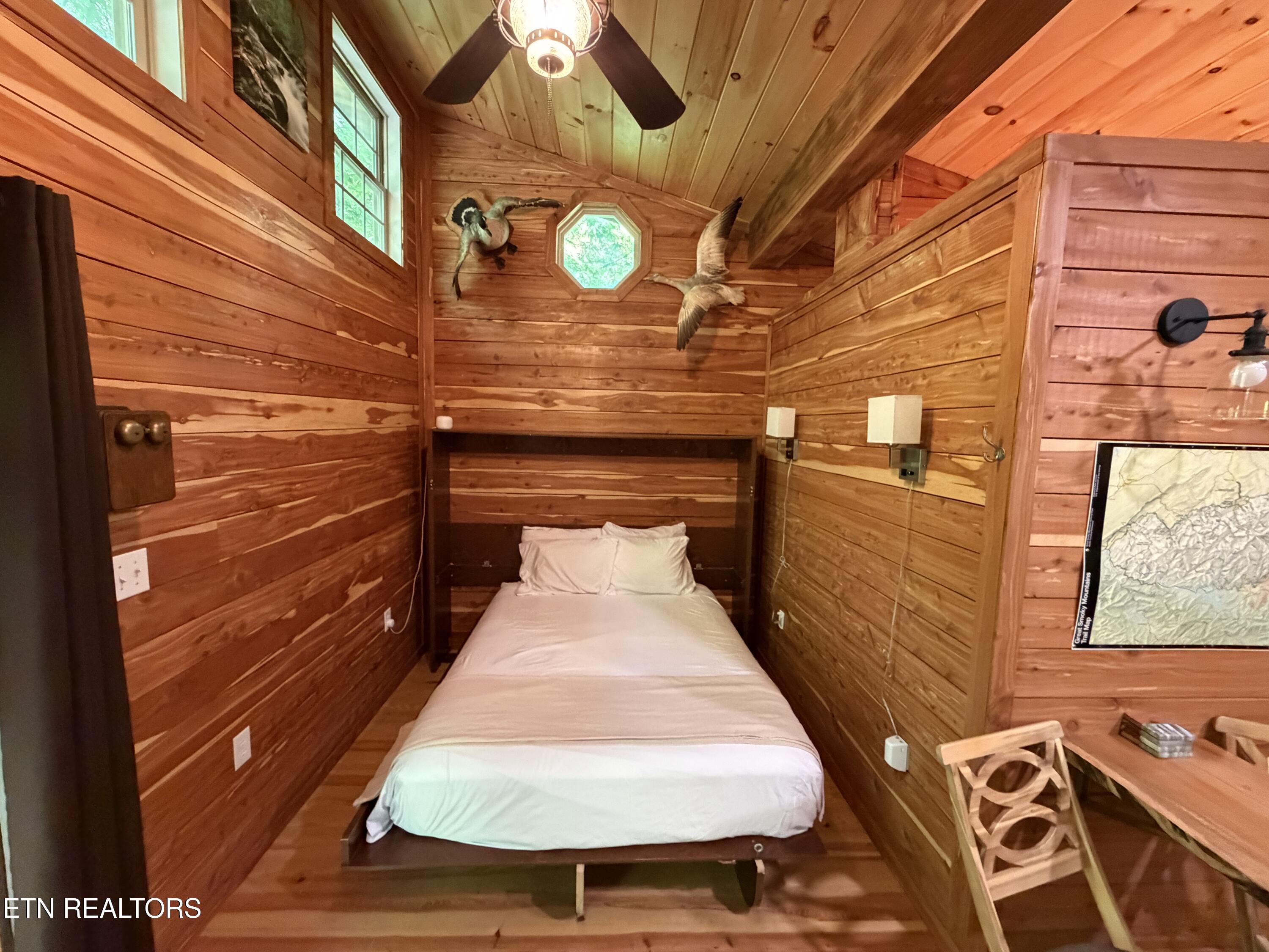 4716 Fred Jennings Road Walland TN 37886