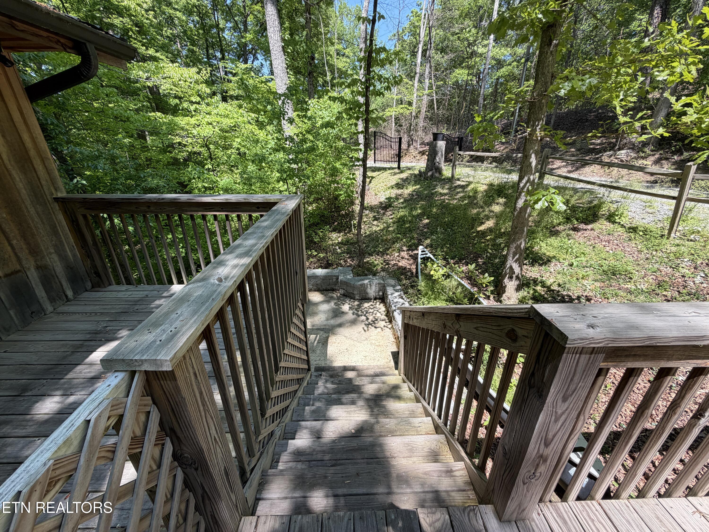 4716 Fred Jennings Road Walland TN 37886