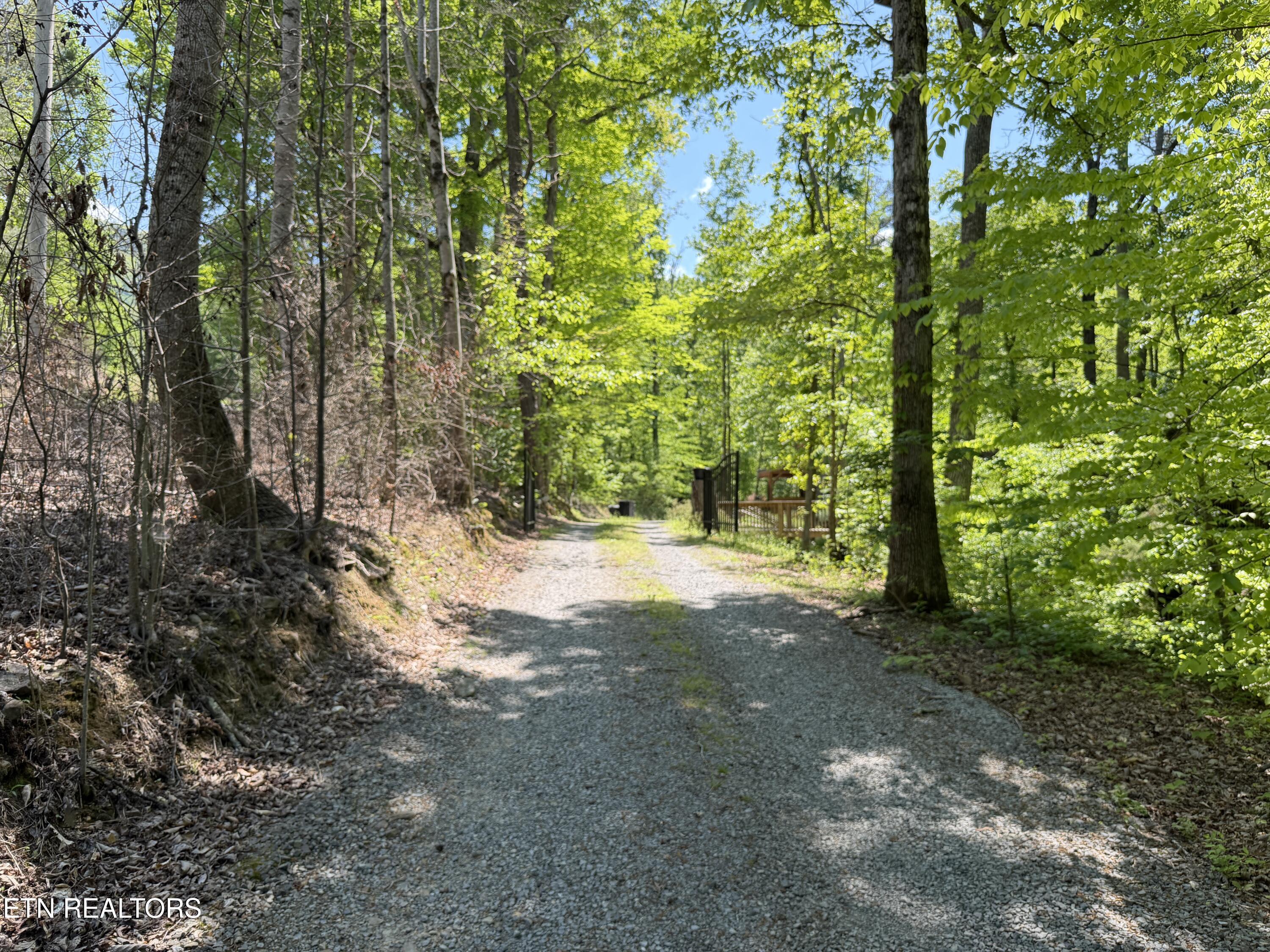 4716 Fred Jennings Road Walland TN 37886
