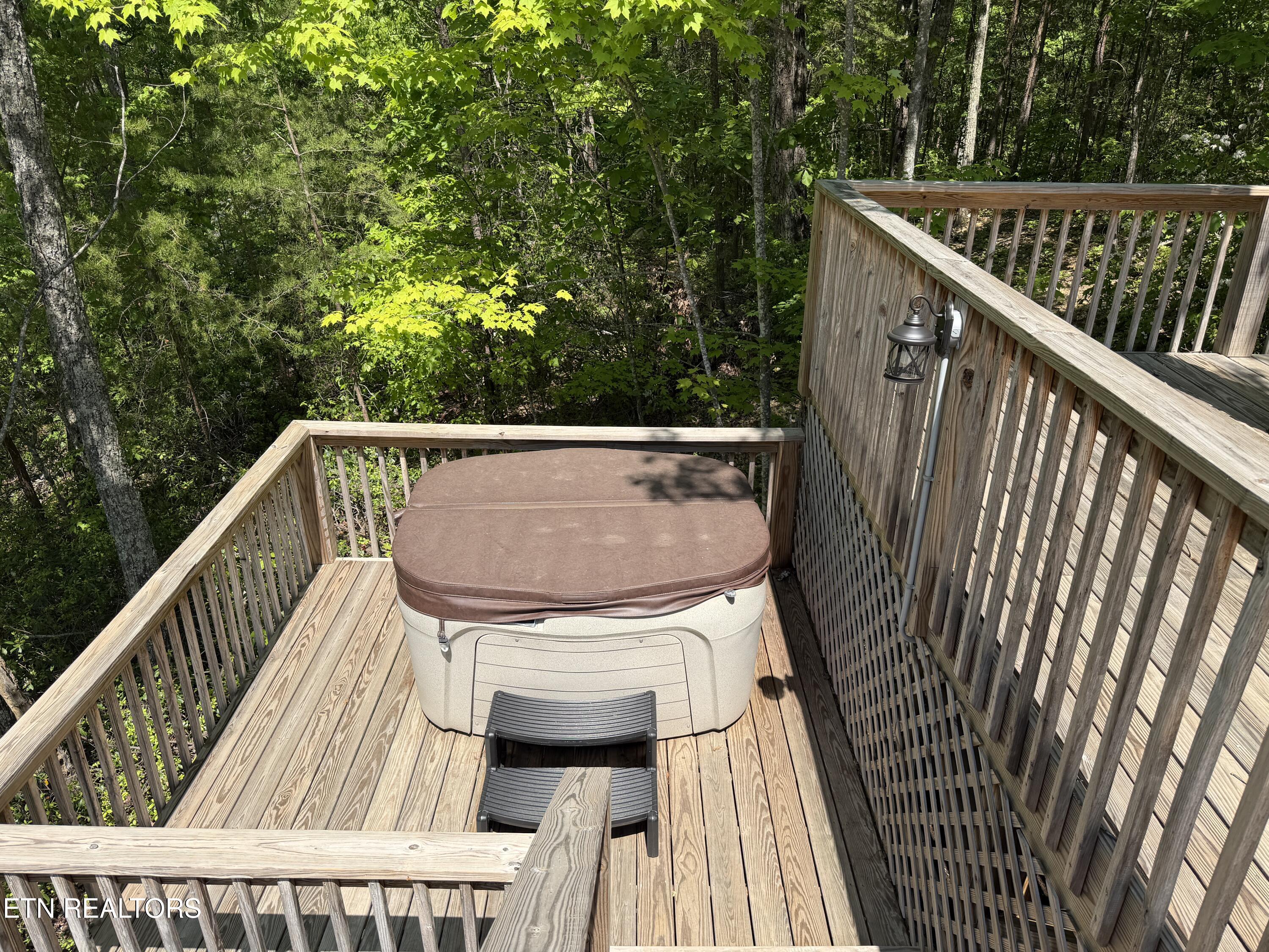 4716 Fred Jennings Road Walland TN 37886