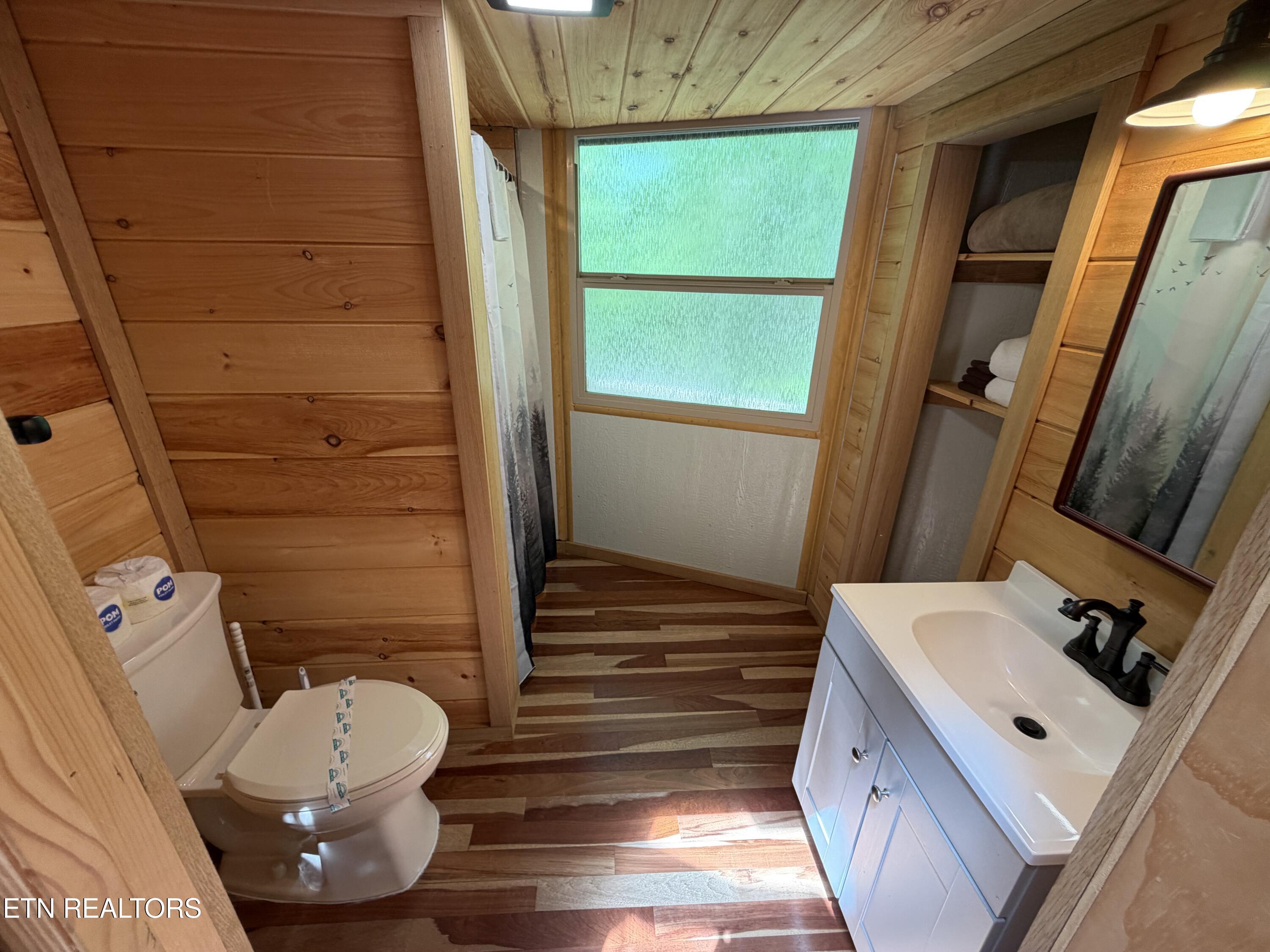 4716 Fred Jennings Road Walland TN 37886