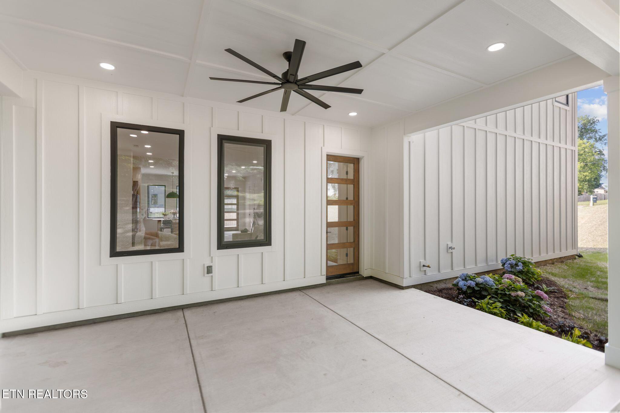 1413 Rudder Lane Knoxville TN 37919