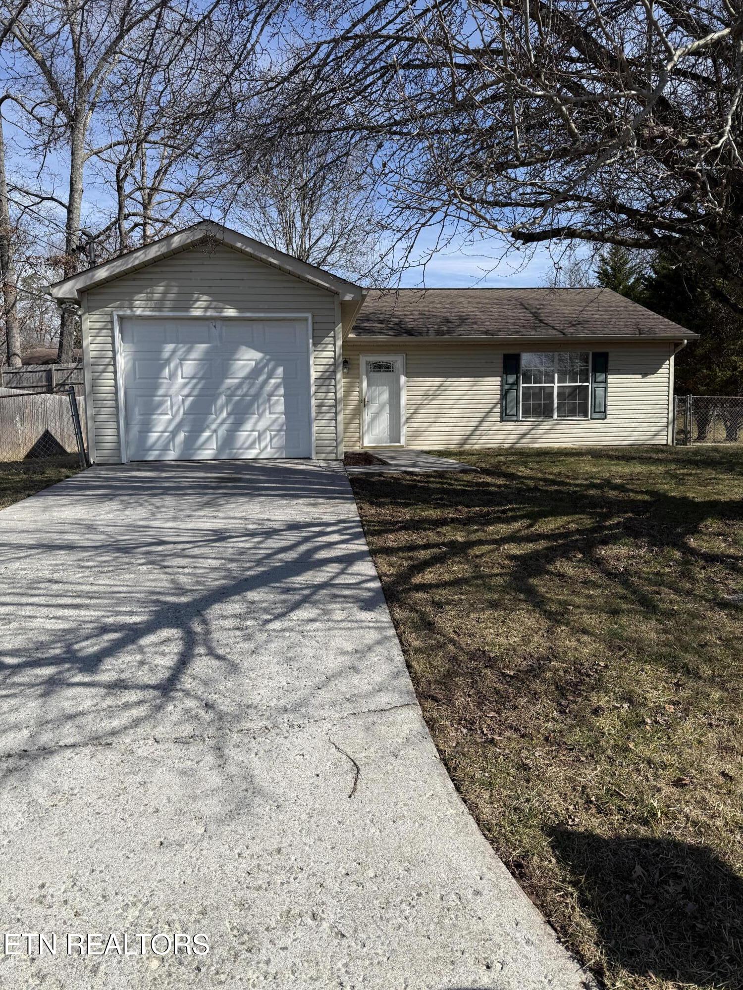 7662 Trey Oaks Lane Knoxville TN 37918