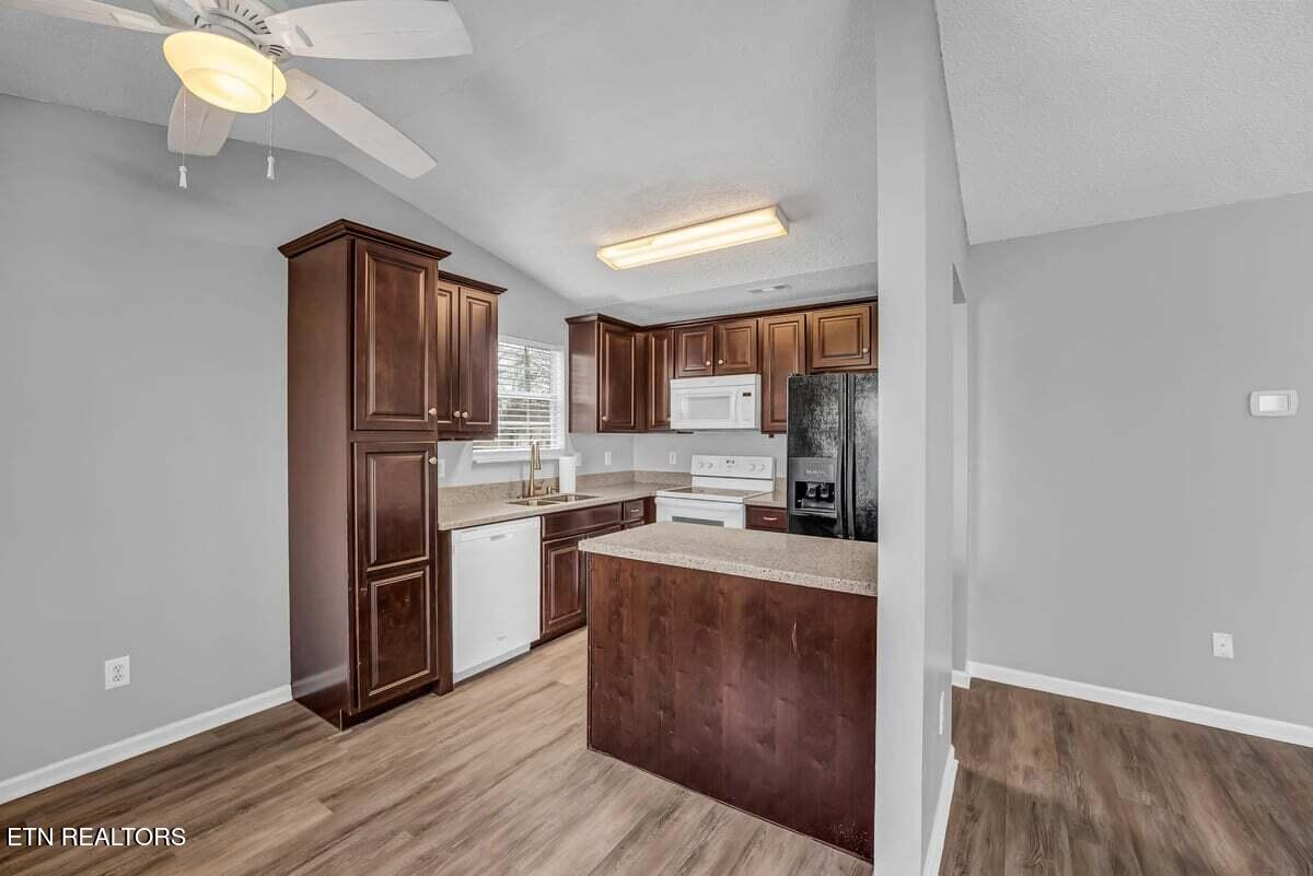 7662 Trey Oaks Lane Knoxville TN 37918