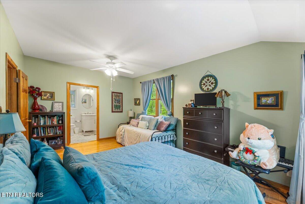 102 Cutter Gap Road Townsend TN 37882