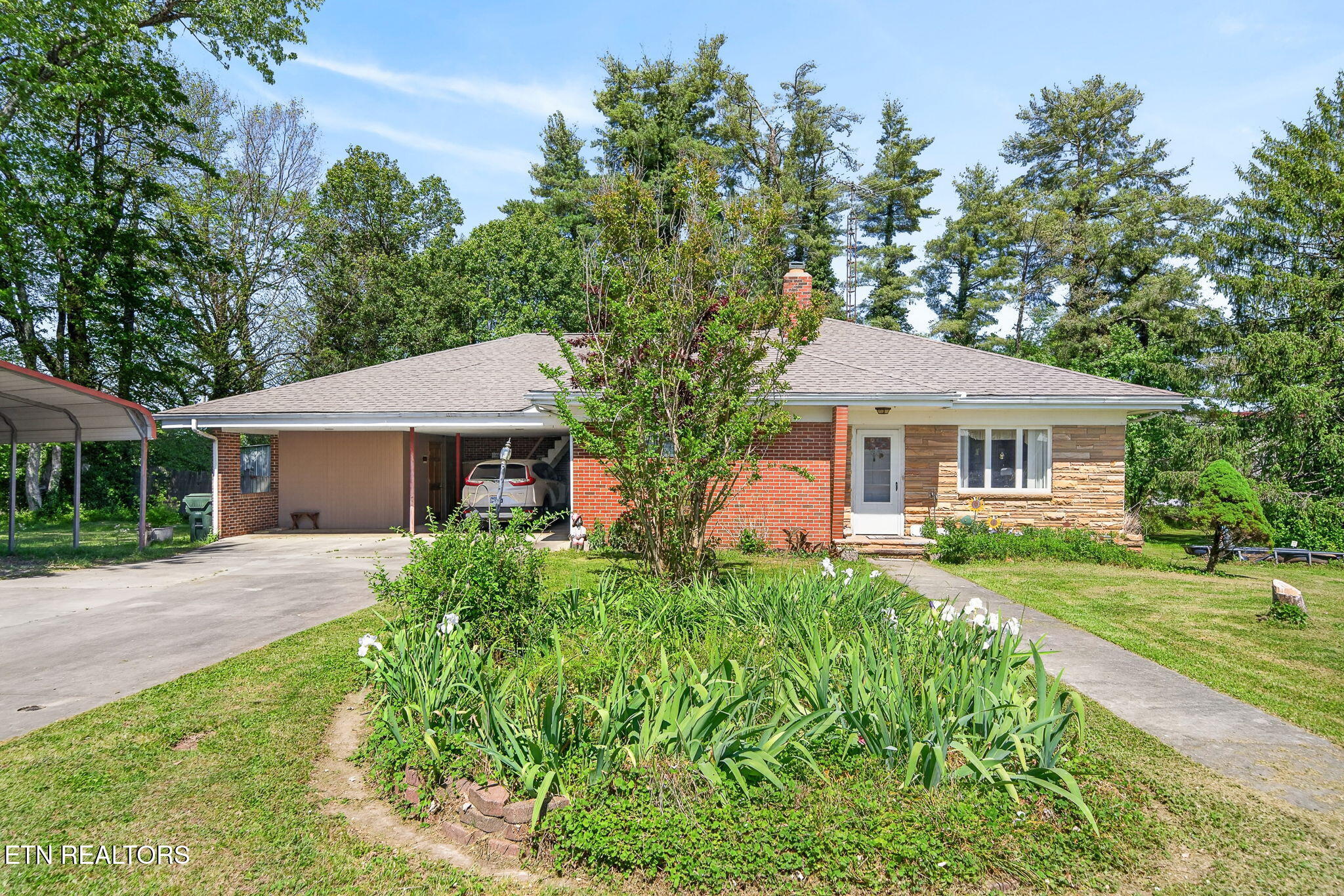76 Daisy Avenue Crossville TN 38555