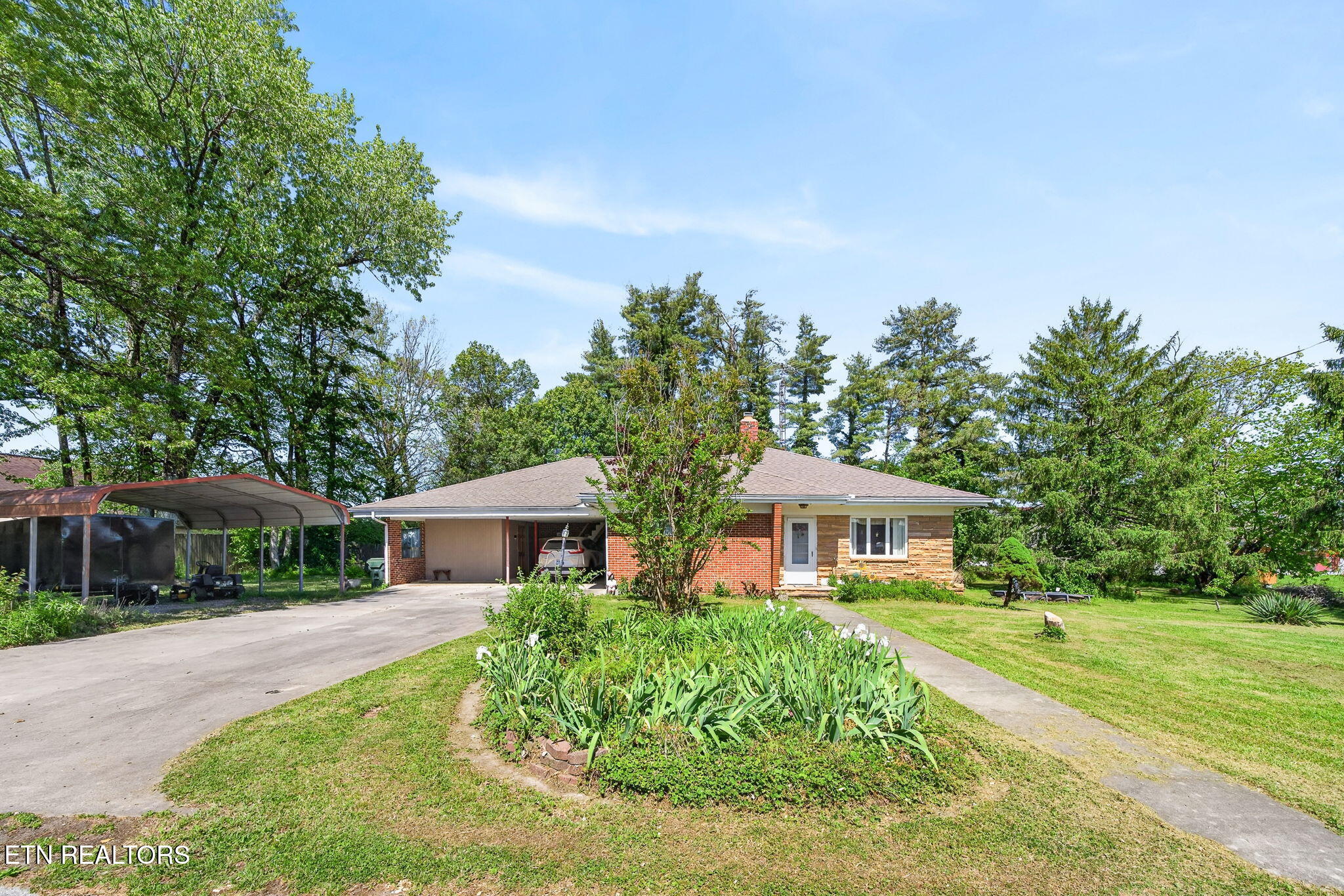 76 Daisy Avenue Crossville TN 38555