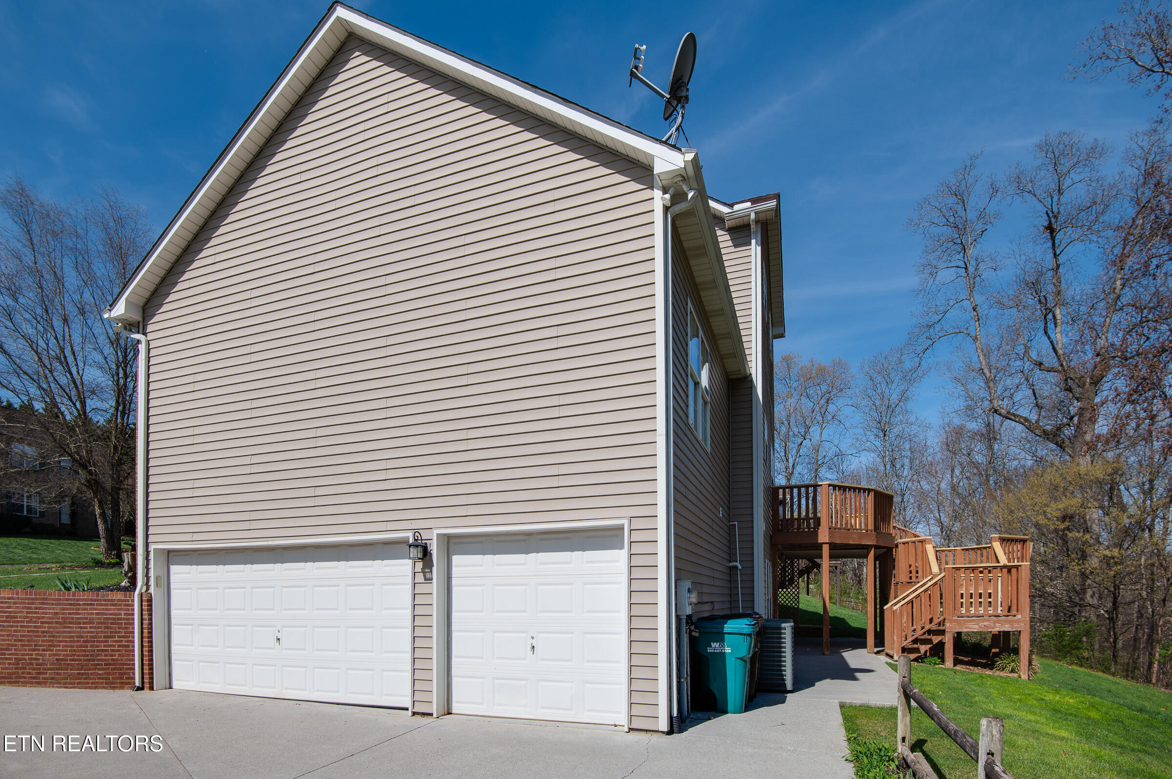 1722 Breezy Ridge Trail Knoxville TN 37922