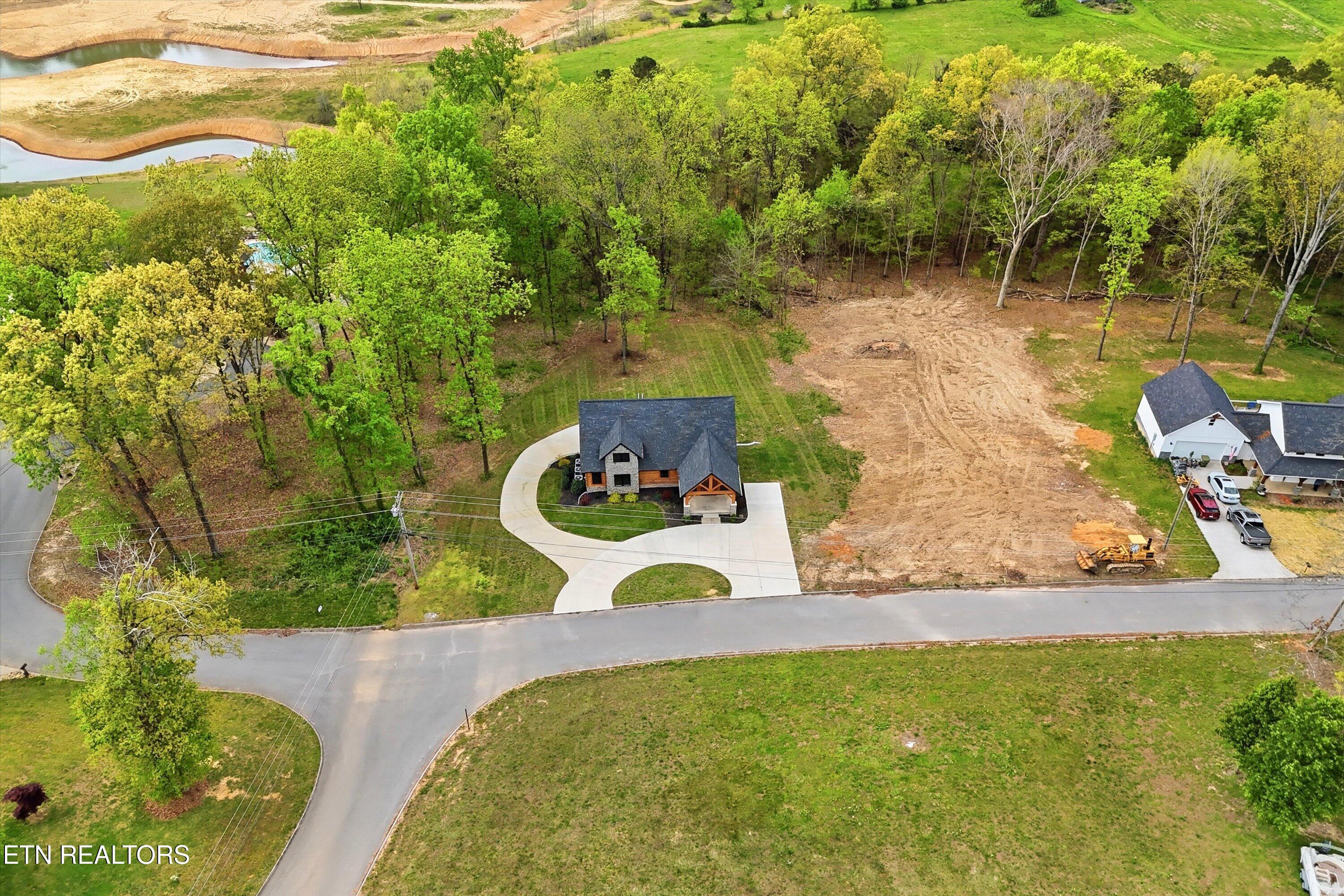 248 Cherokee Cove Rutledge TN 37861