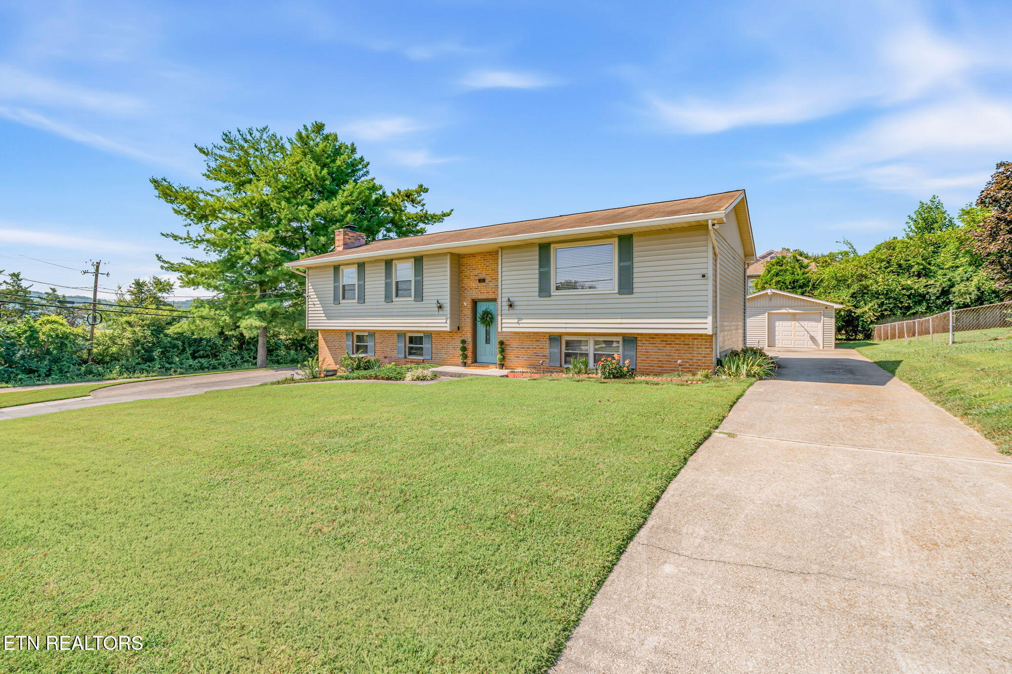 7301 Oxmoor Road Knoxville TN 37931