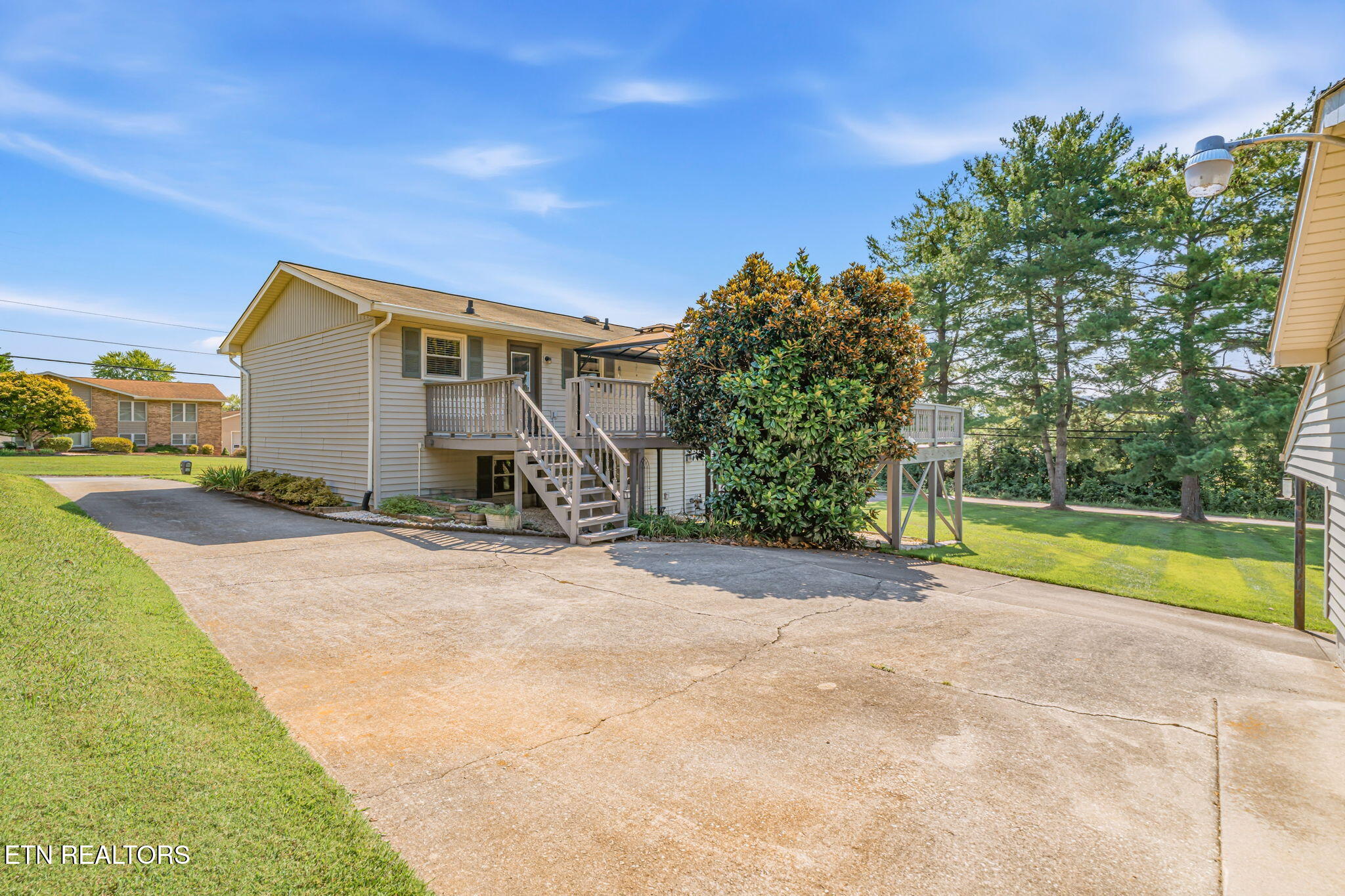 7301 Oxmoor Road Knoxville TN 37931