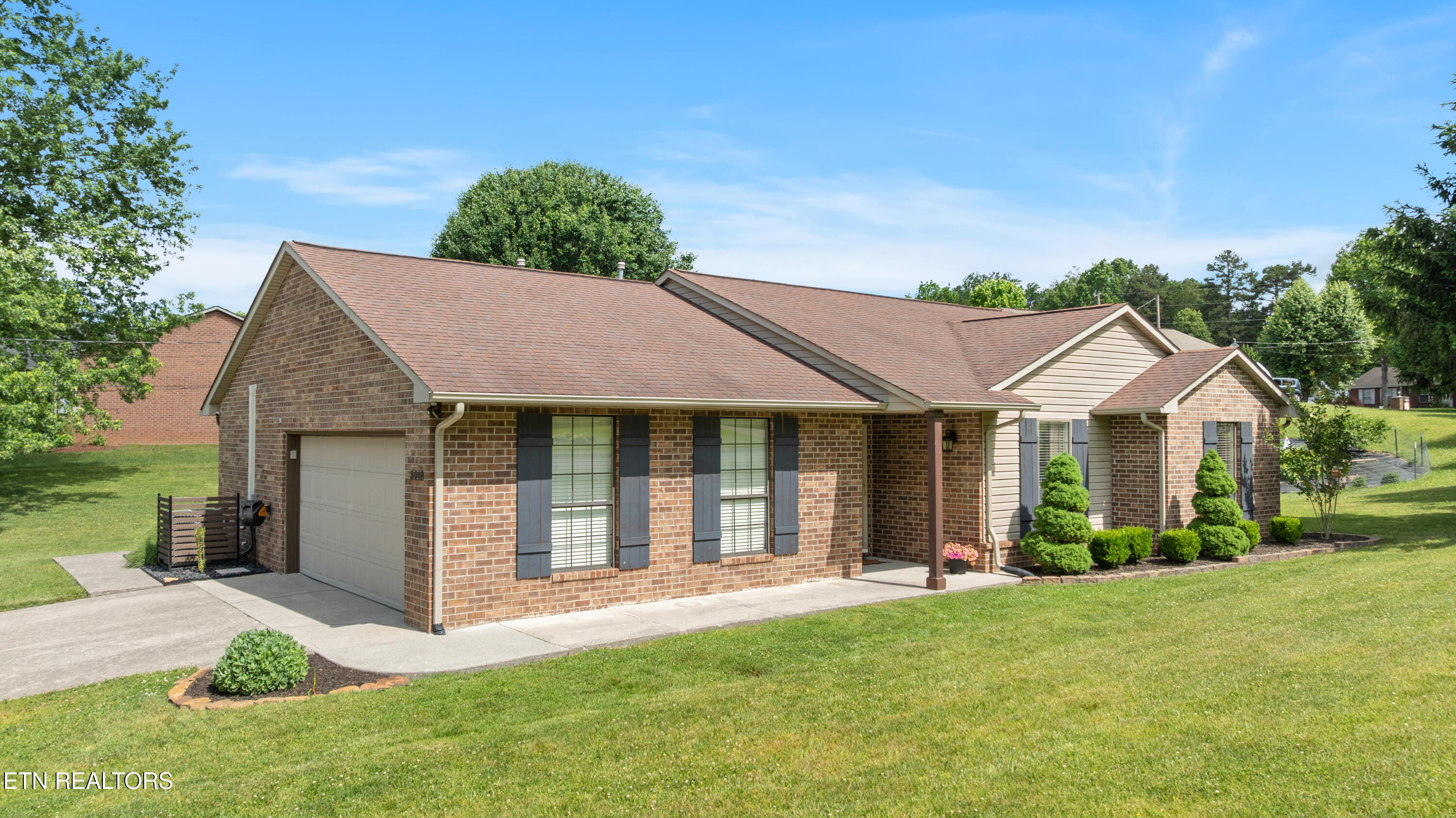 8018 Phyllis Lane Knoxville TN 37938