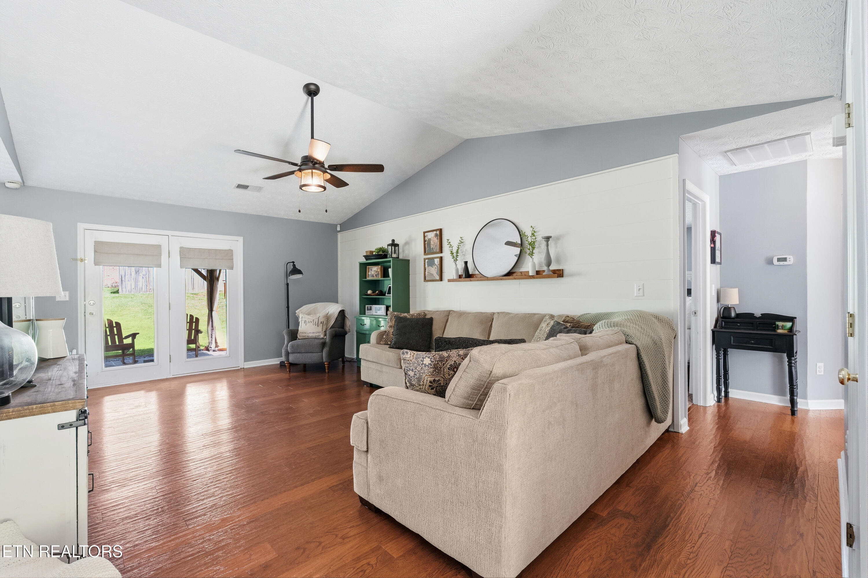 8018 Phyllis Lane Knoxville TN 37938