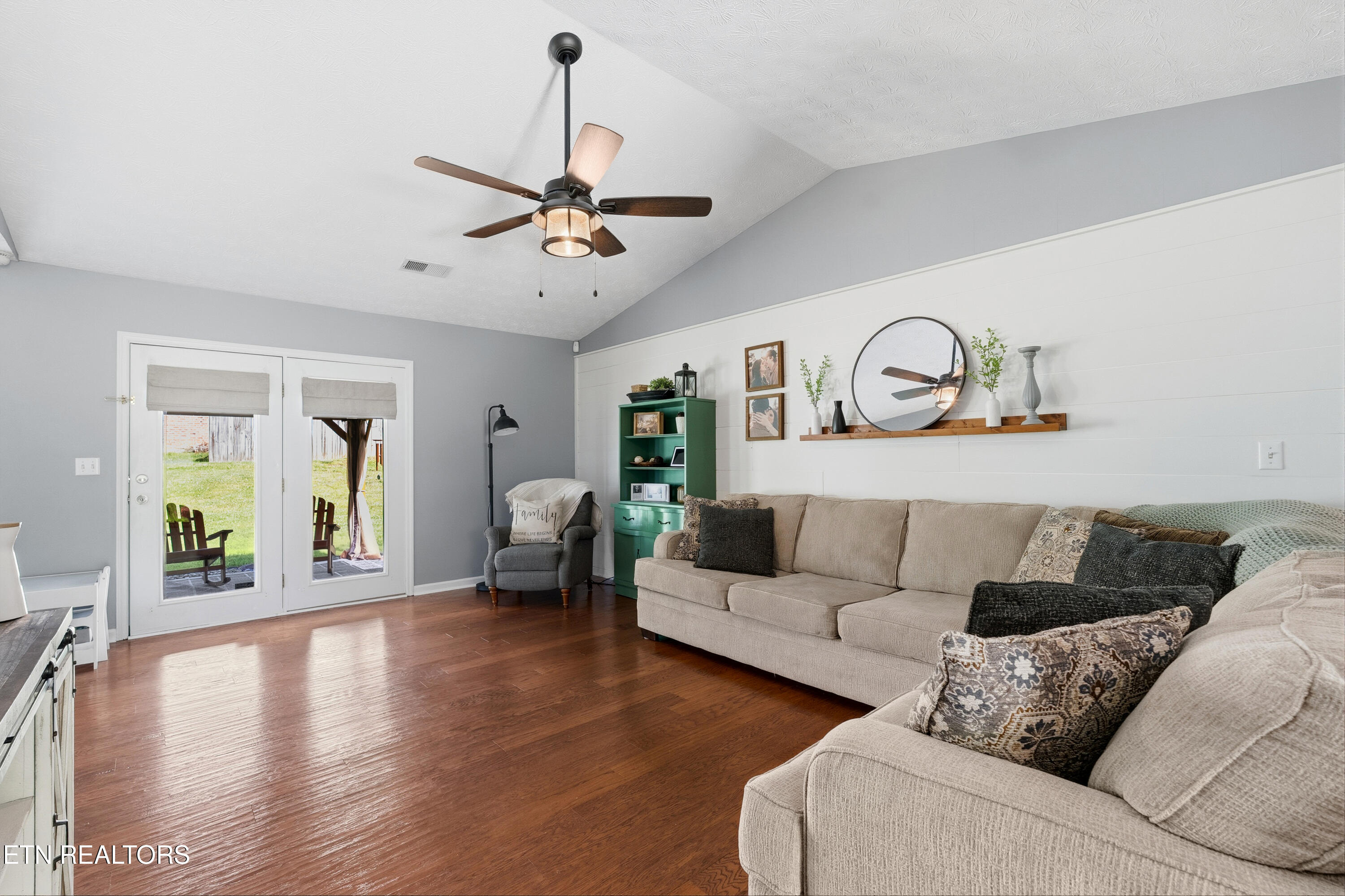 8018 Phyllis Lane Knoxville TN 37938