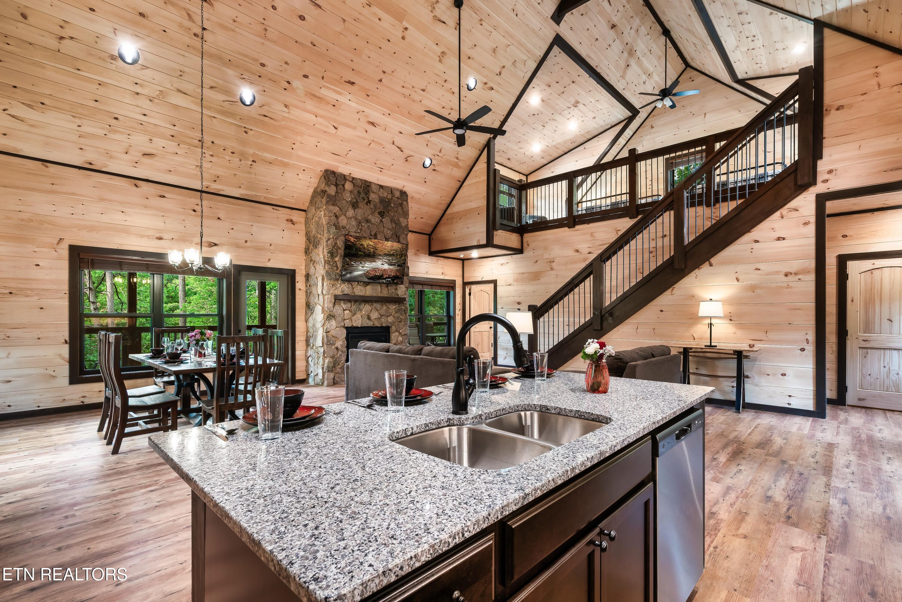 4224 Mountain Rest Way Sevierville TN 37876