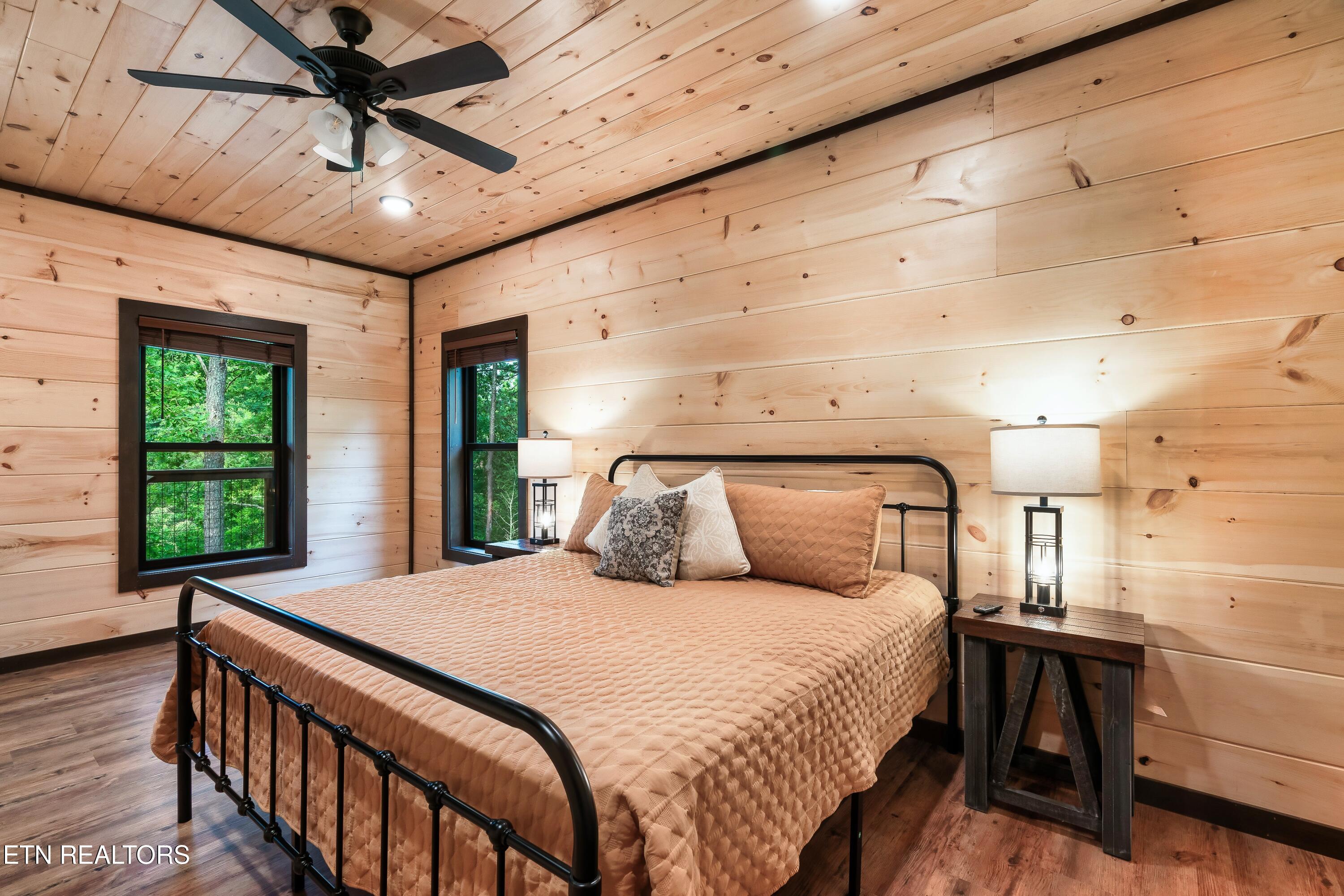 4224 Mountain Rest Way Sevierville TN 37876