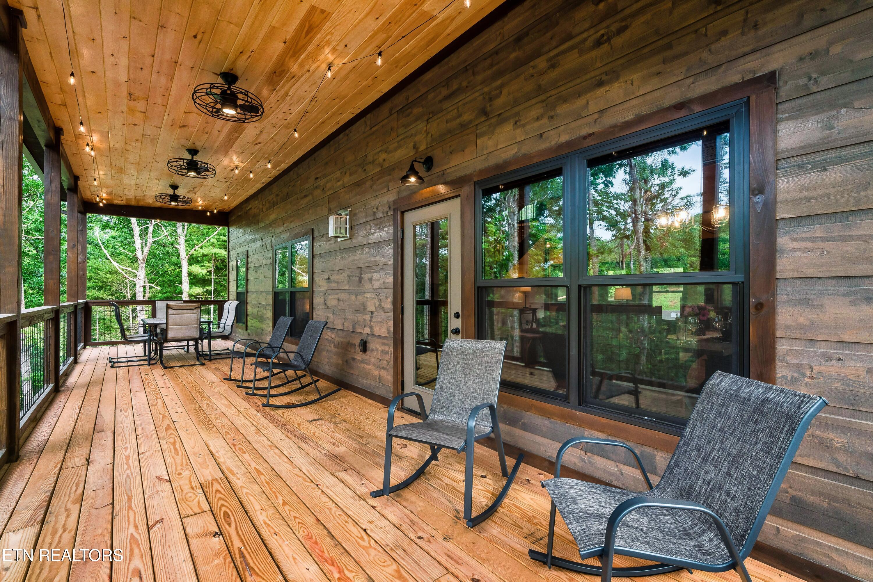4224 Mountain Rest Way Sevierville TN 37876