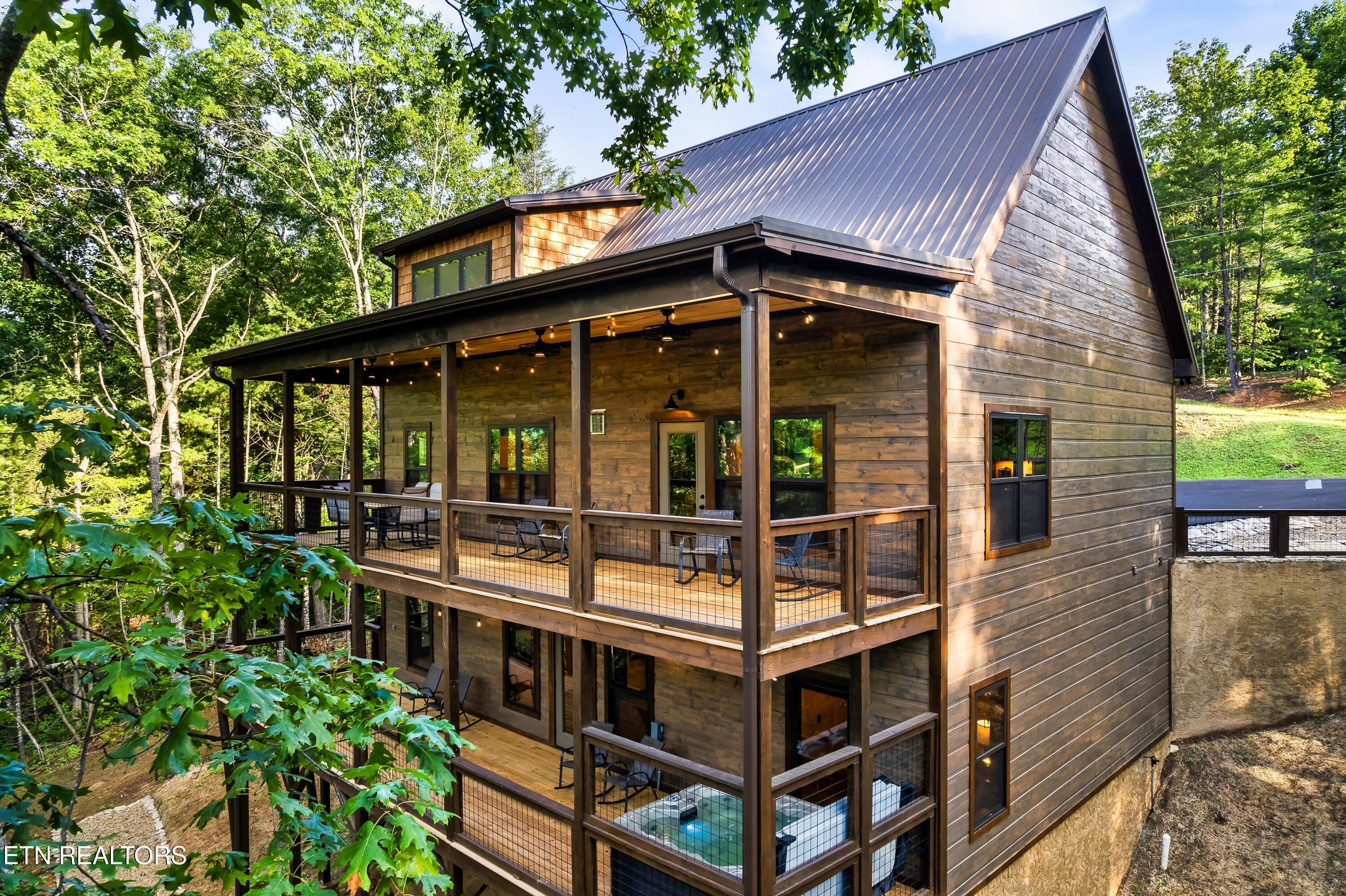 4224 Mountain Rest Way Sevierville TN 37876