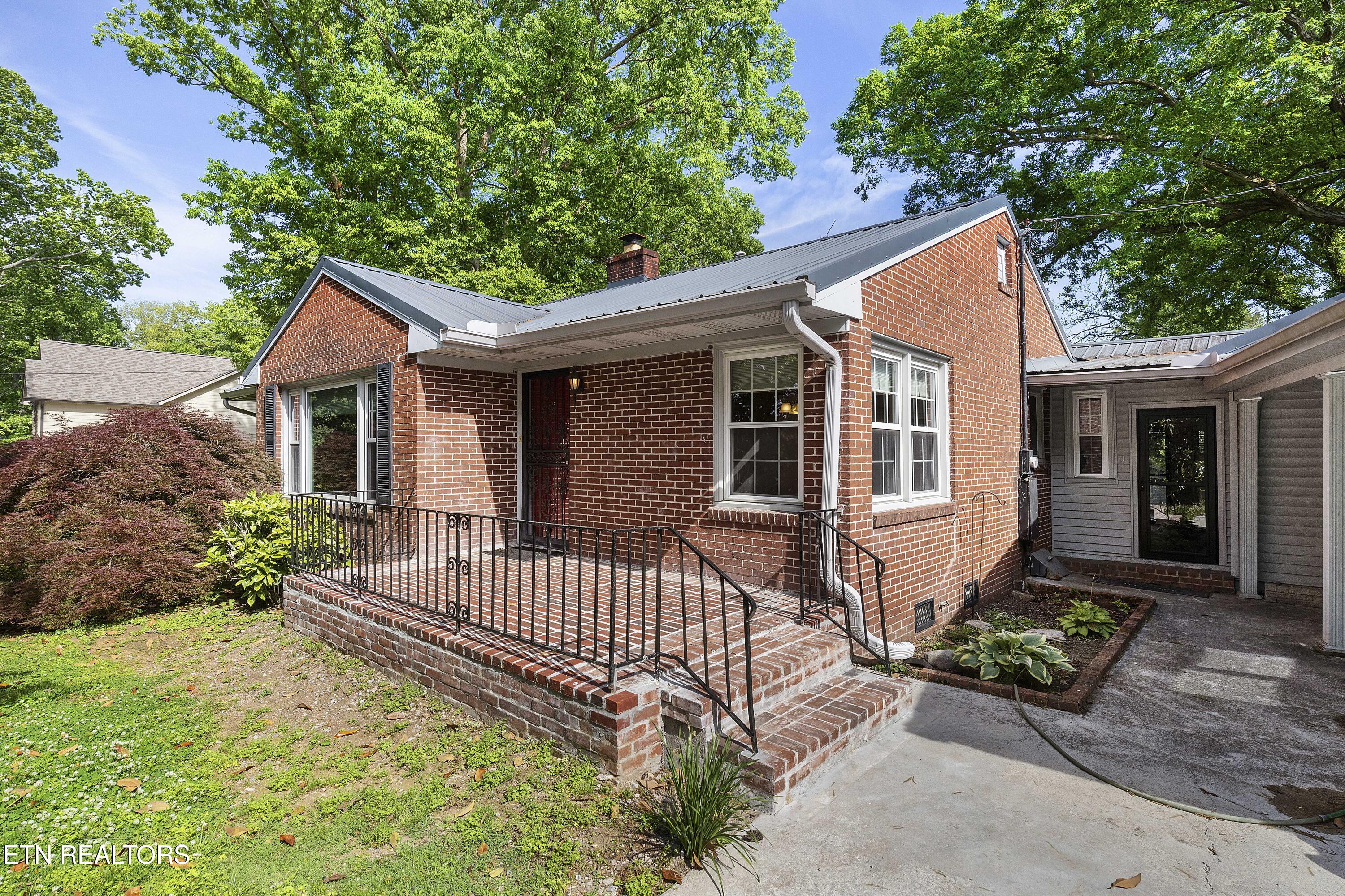 610 S Charles G Seivers Boulevard Clinton TN 37716