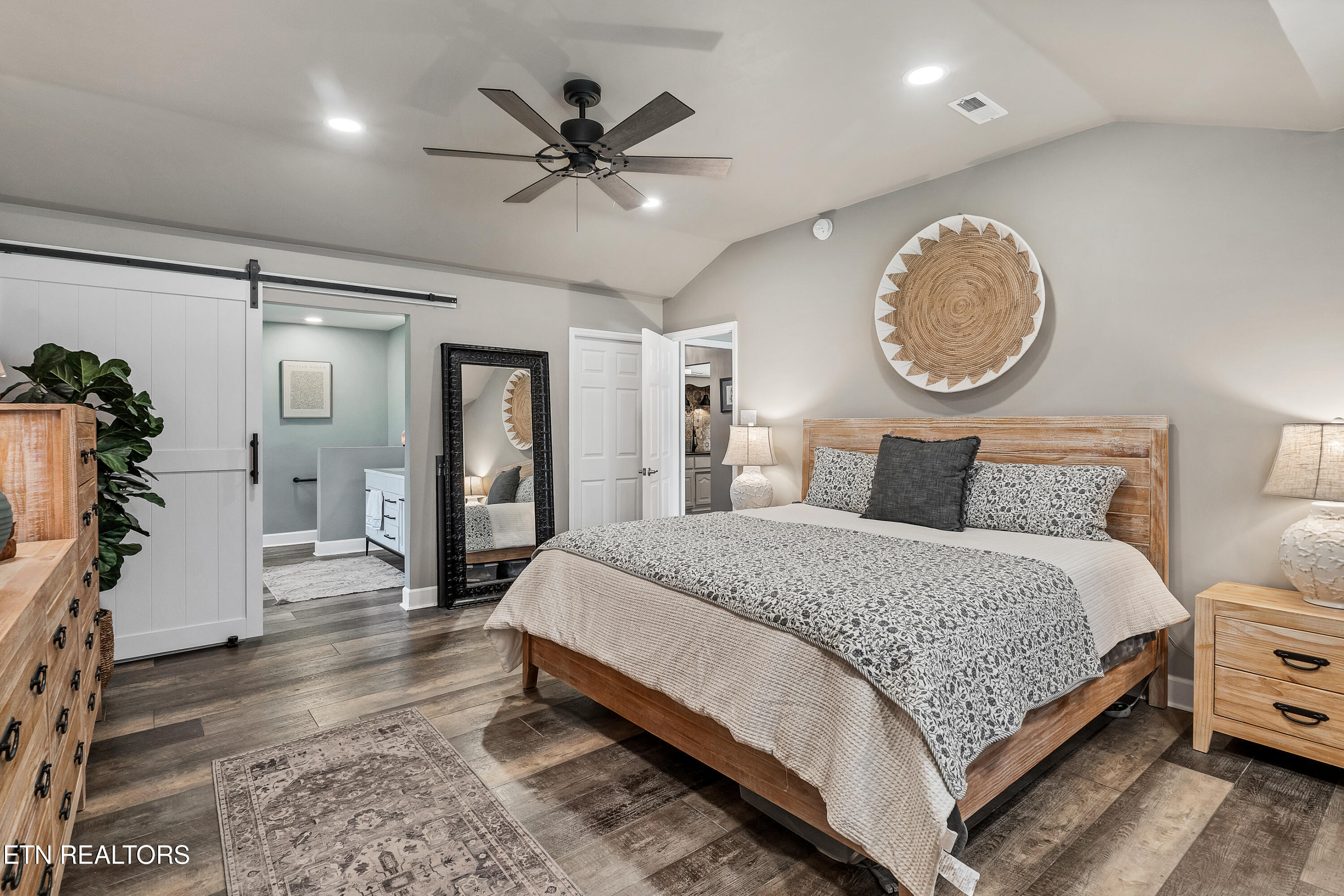 1210 Edinburgh Drive Maryville TN 37803