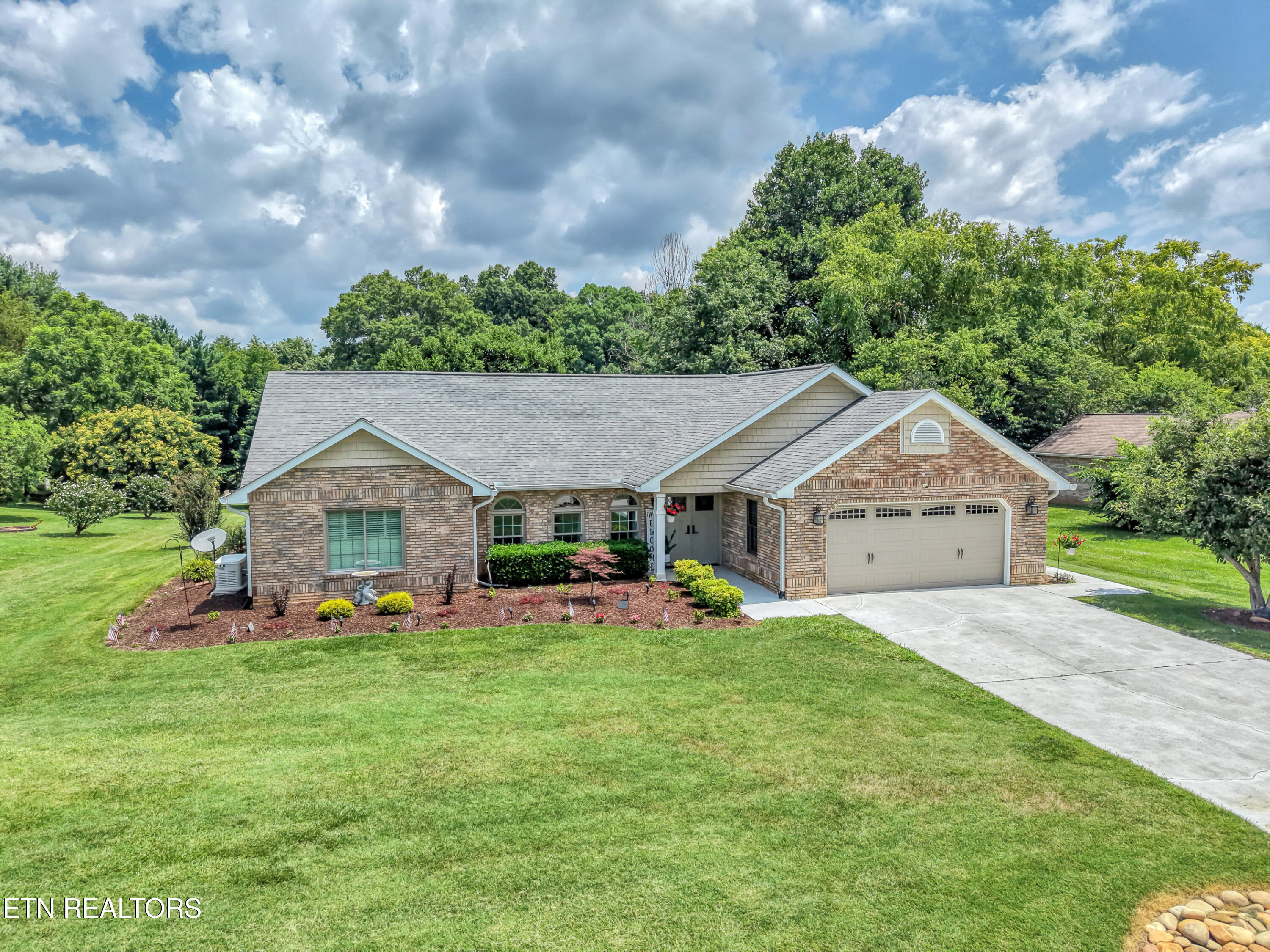1210 Edinburgh Drive Maryville TN 37803