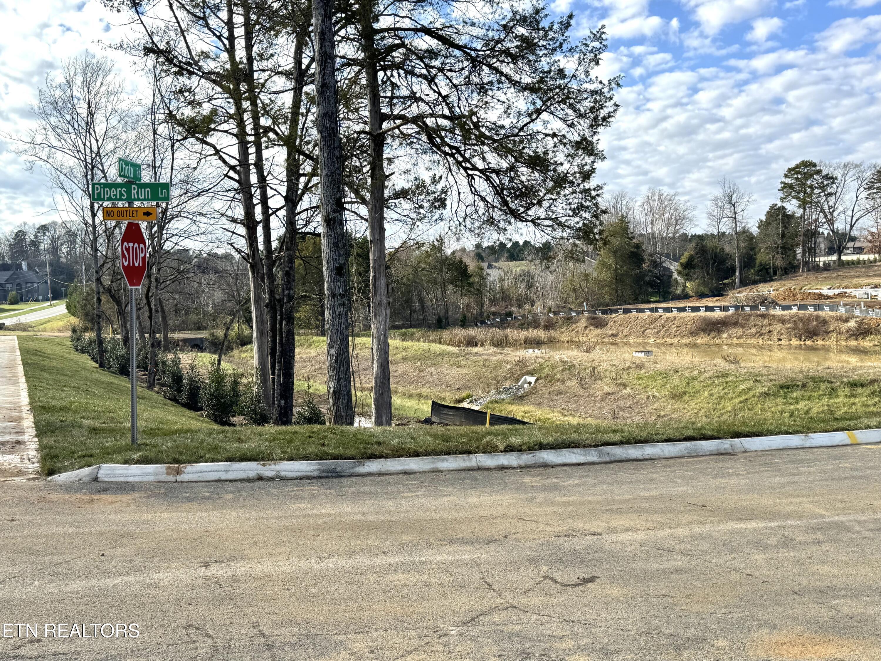 Lot 01 Pipers Run Lane Knoxville TN 37922