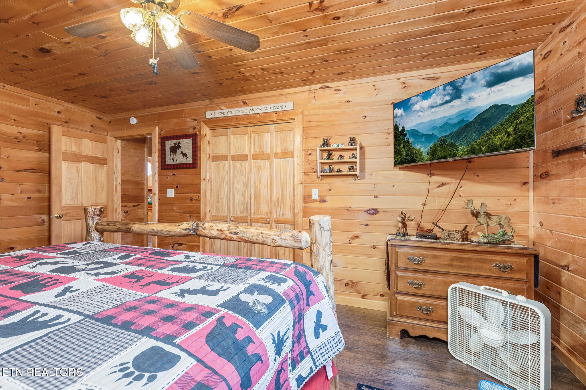 3469 Sugar Maple Loop Road Sevierville TN 37862